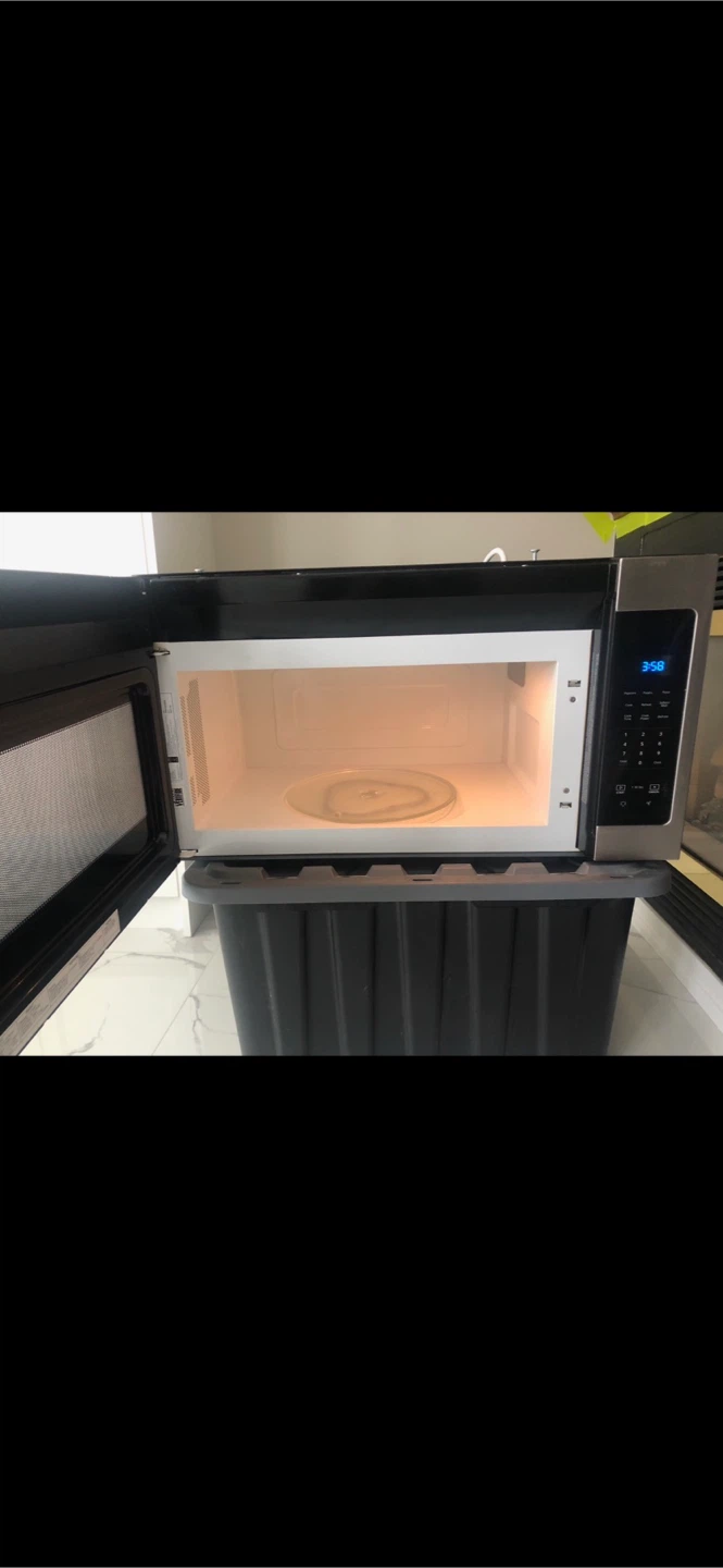 Whirlpool Over-the-Range Microwave - photo 3