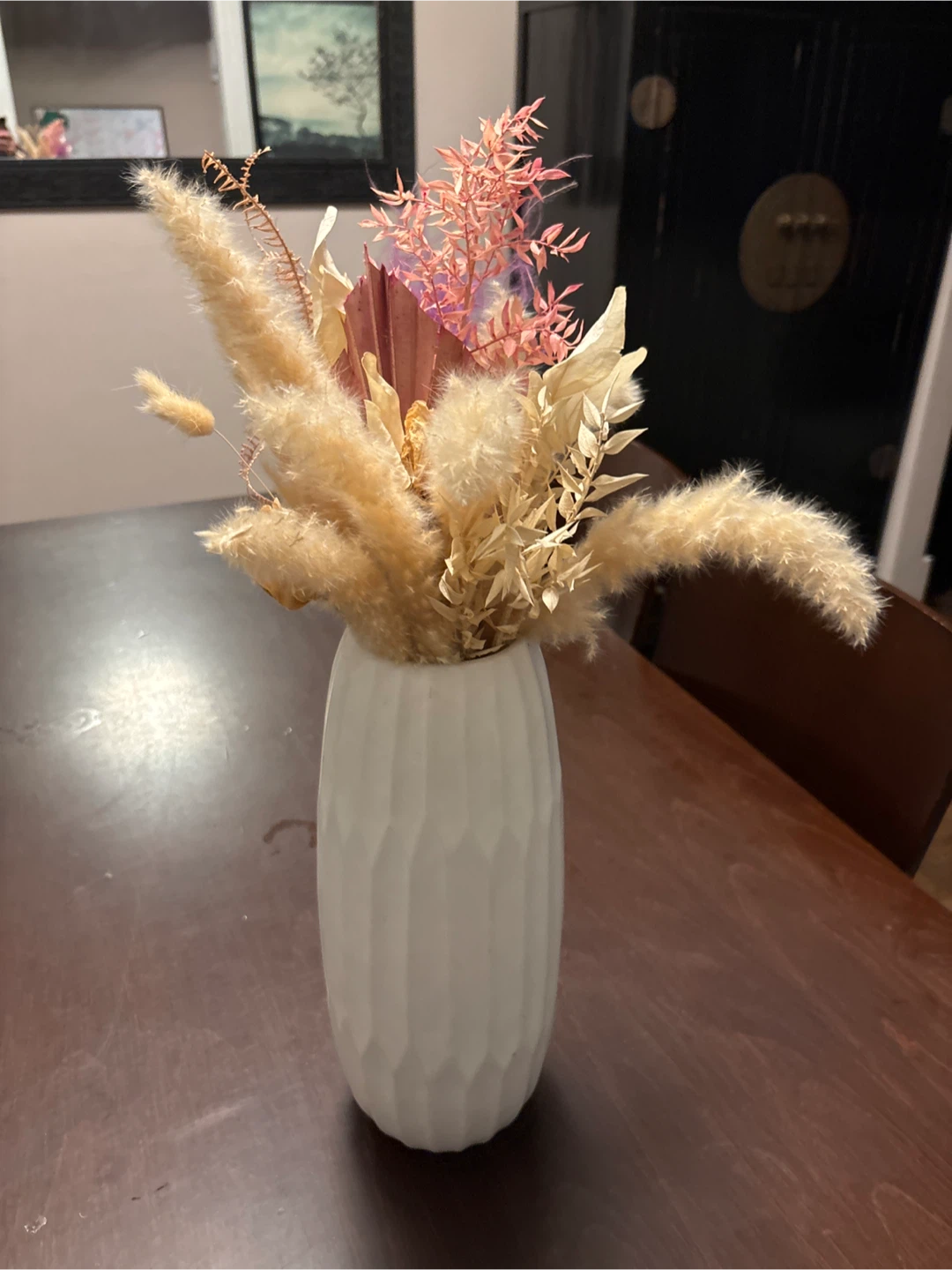 Dried flowers arrangement in vase - photo 2