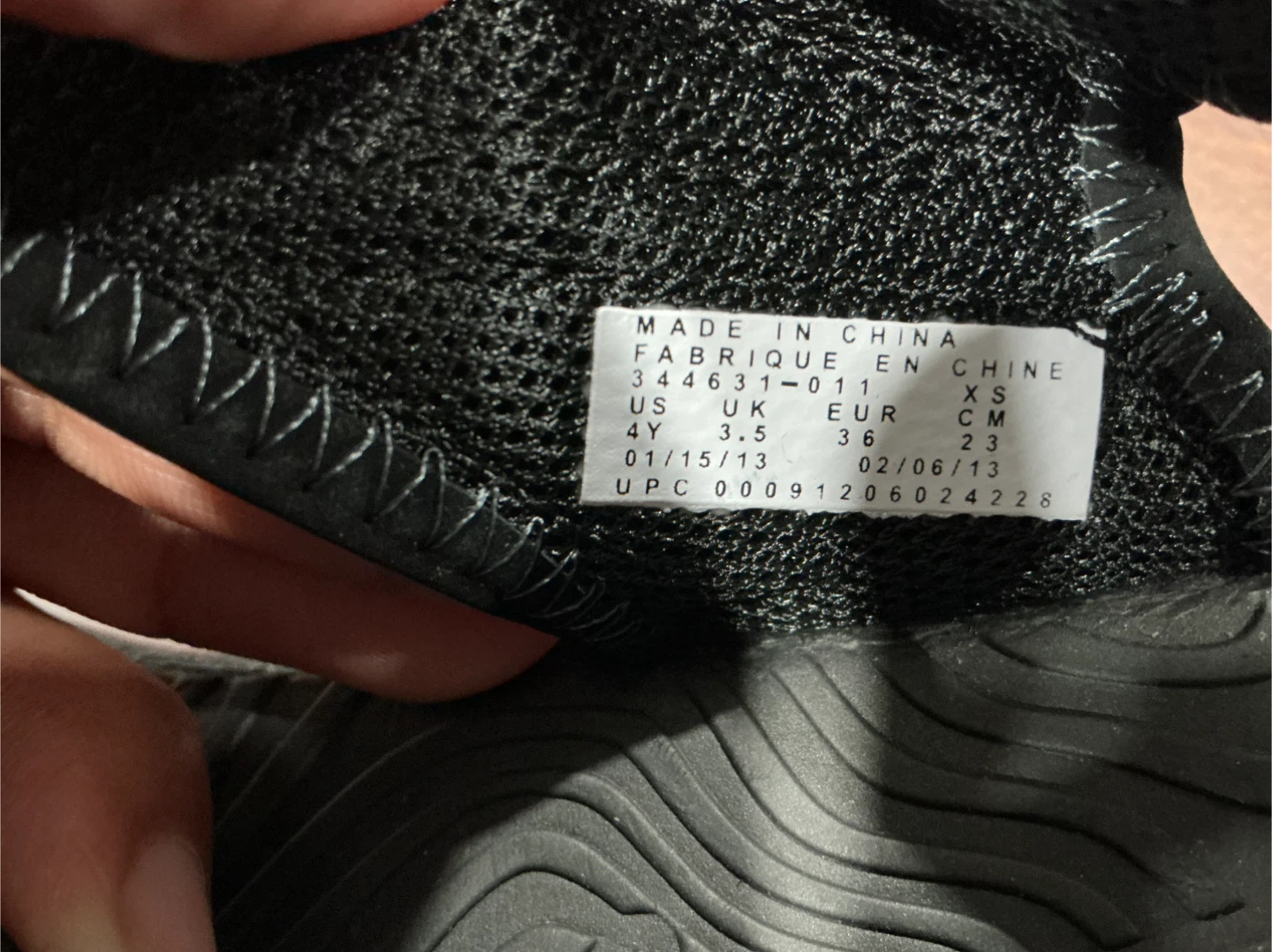 Nike Kids' Sandals Black Size 4Y - photo 4