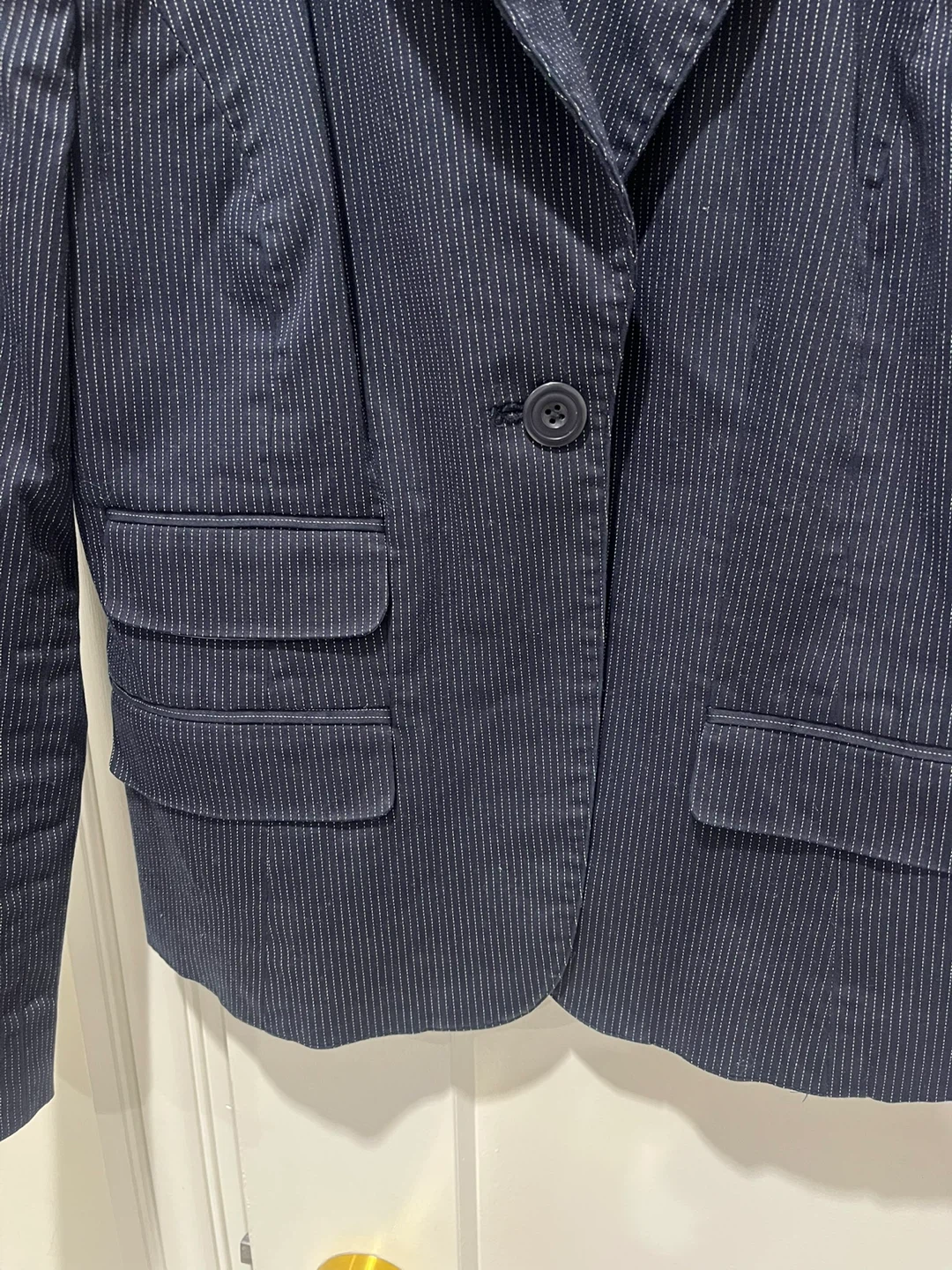 R Petite Pinstripe Blazer Size 10 - photo 4