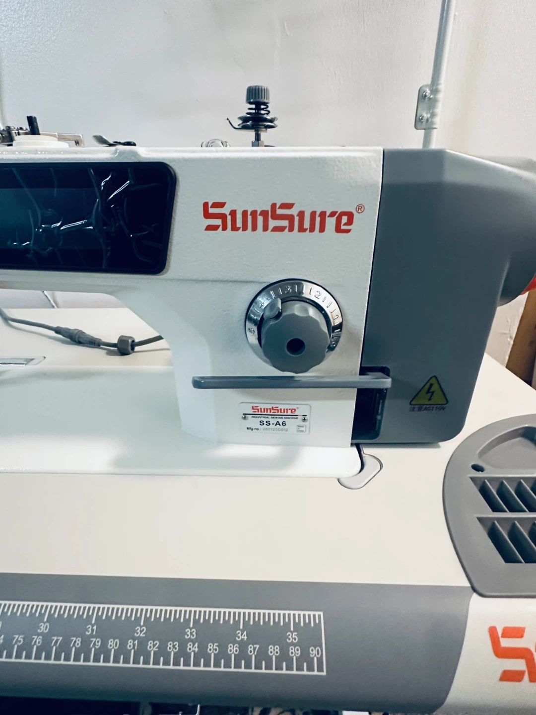 Sewing Machine full automatic - photo 3