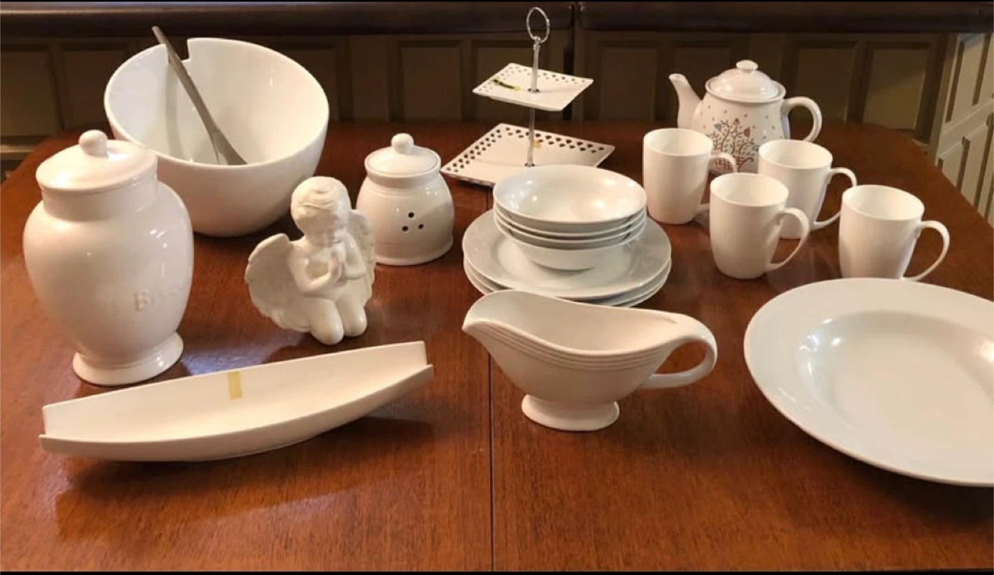 White Ceramic Lot 🥕
