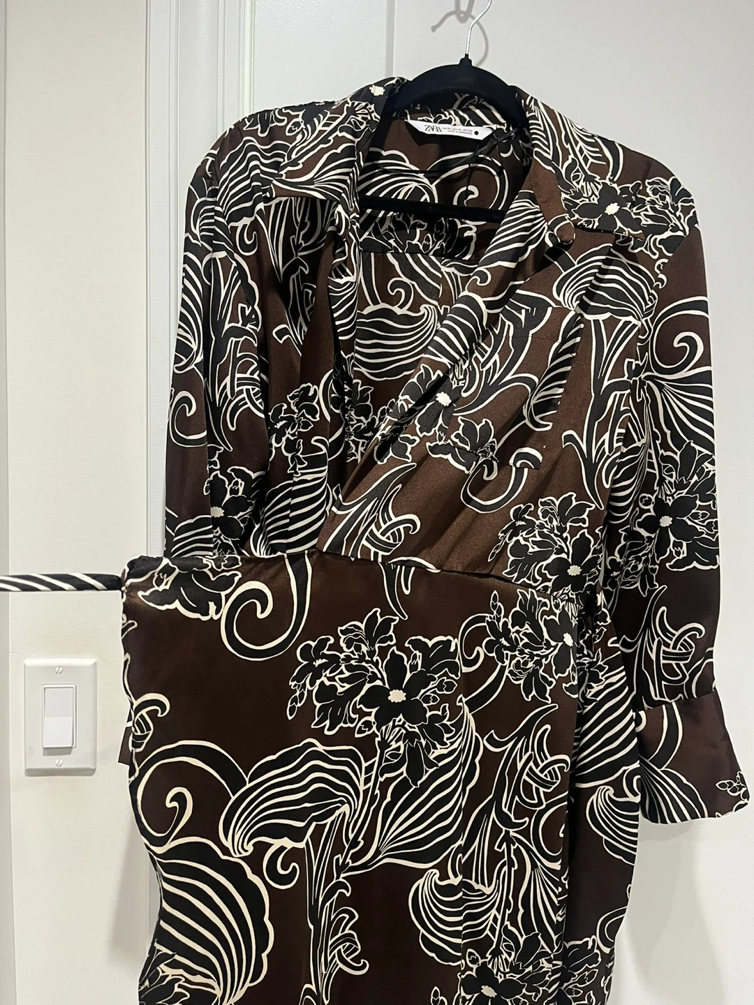Zara Long Sleeve Printed Maxi Dress - photo 2