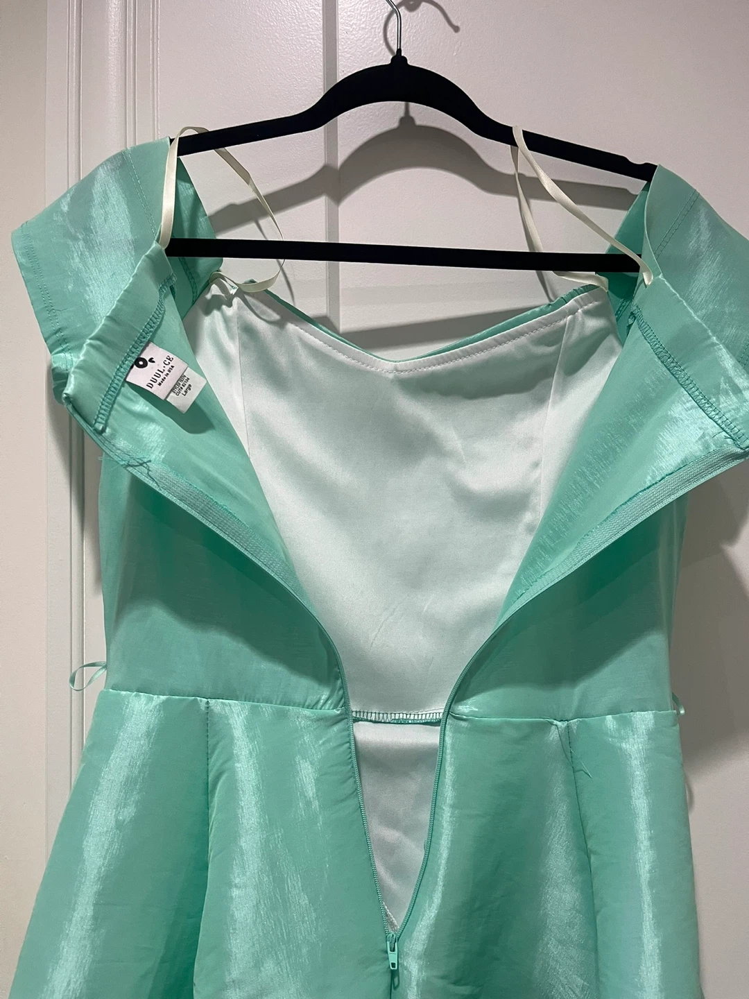DUOLCE Off-the-Shoulder Fit and Flare Dress - photo 2