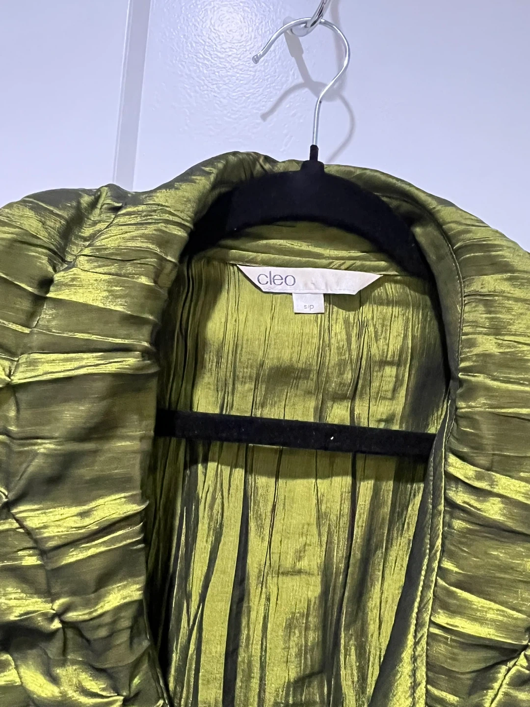 Cleo Green Crinkle Button-Up Blouse - Size S/P - photo 4