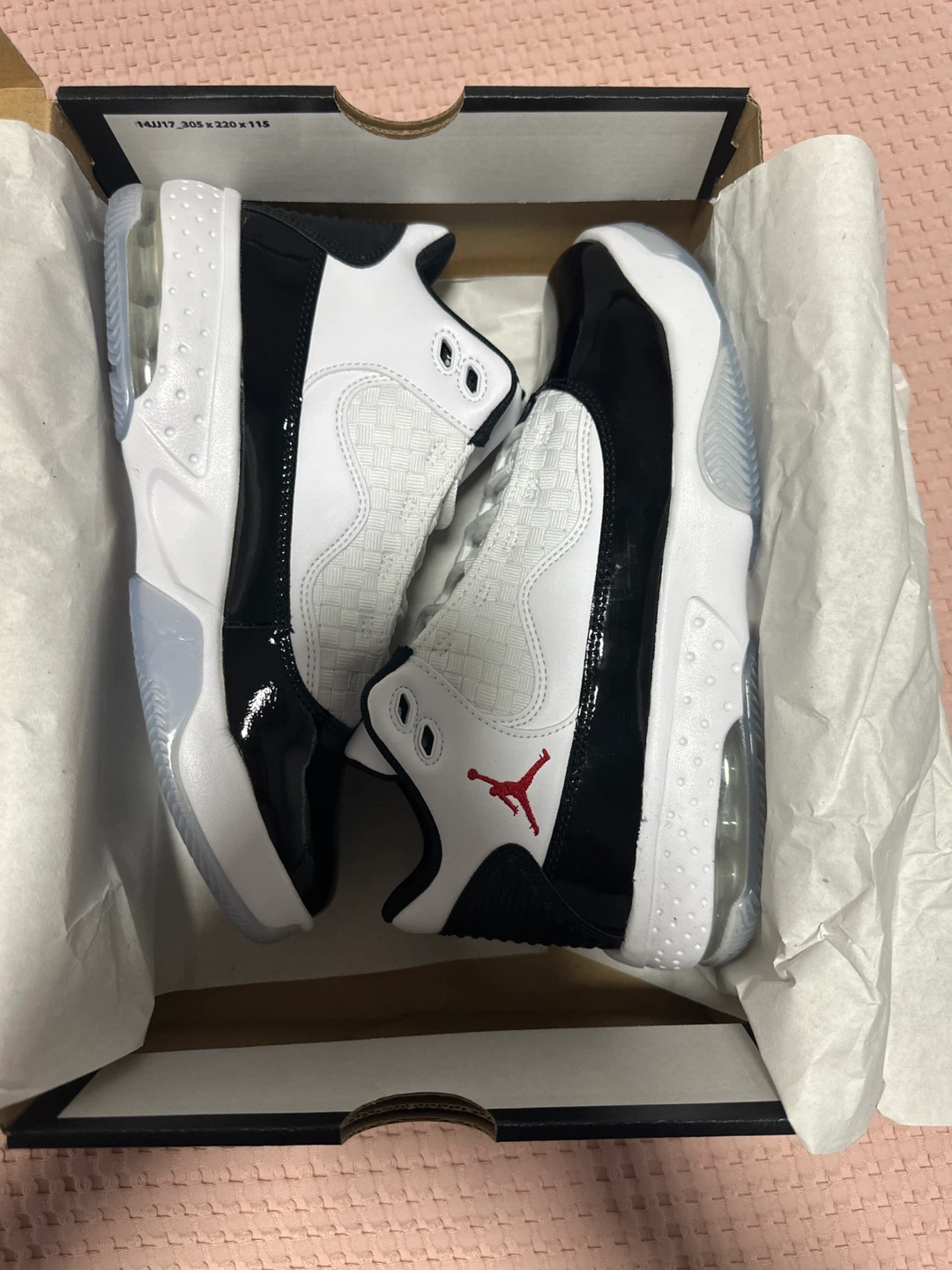 Jordan Max Aura 2 (GS) White/Gym Red-Black Boys Size 6Y - photo 5