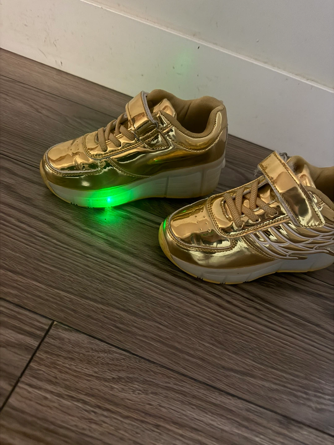 Gold Roller Shoes with LED Lights