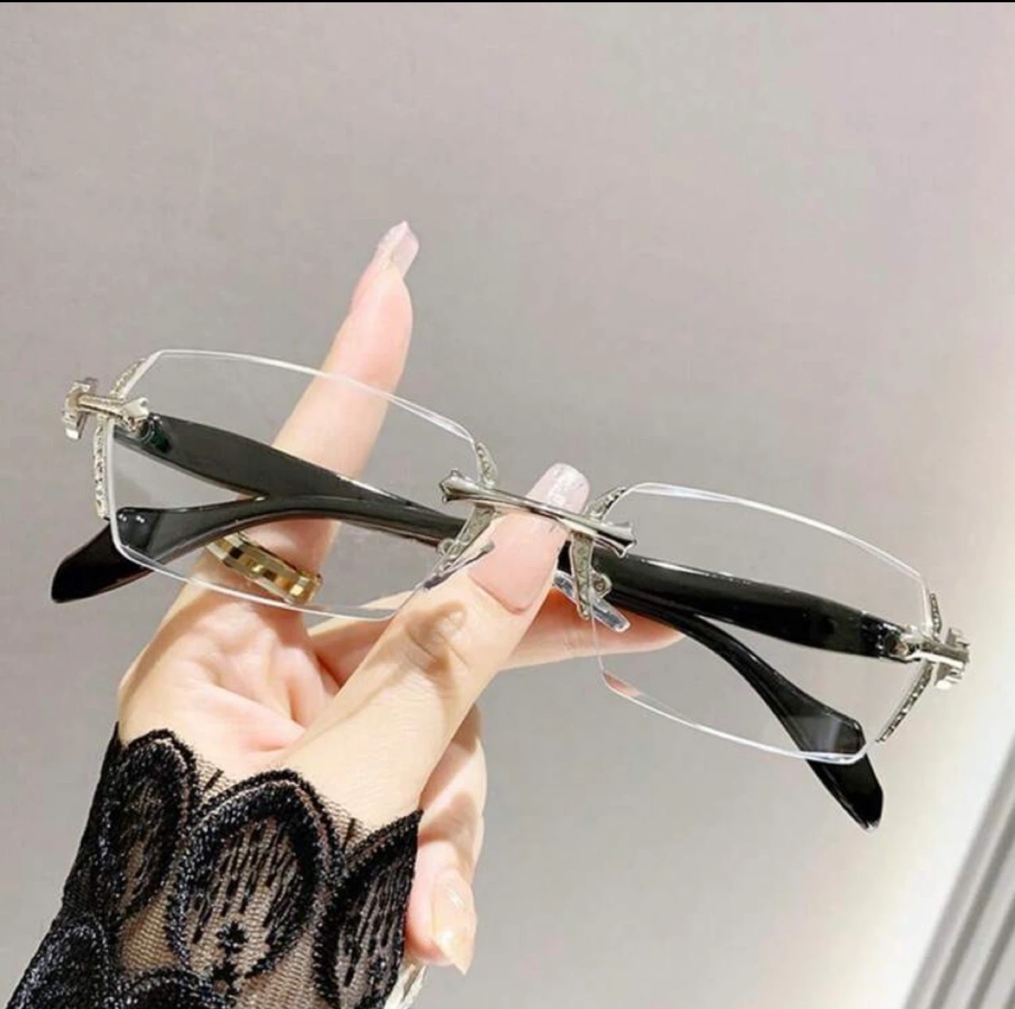 Fashionable Rimless Eyeglasses - photo 3
