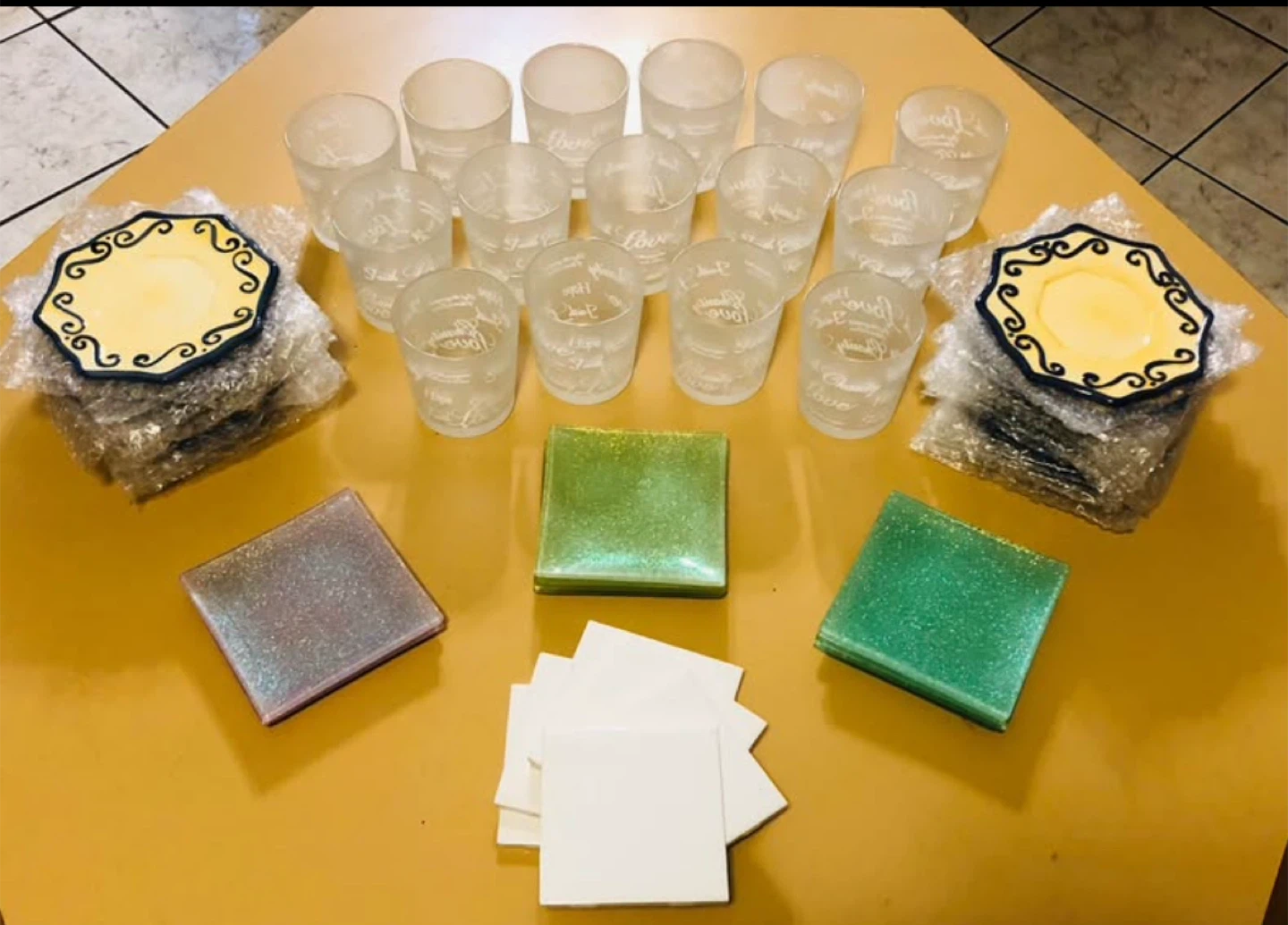 Glass/Tile Lot 🥕