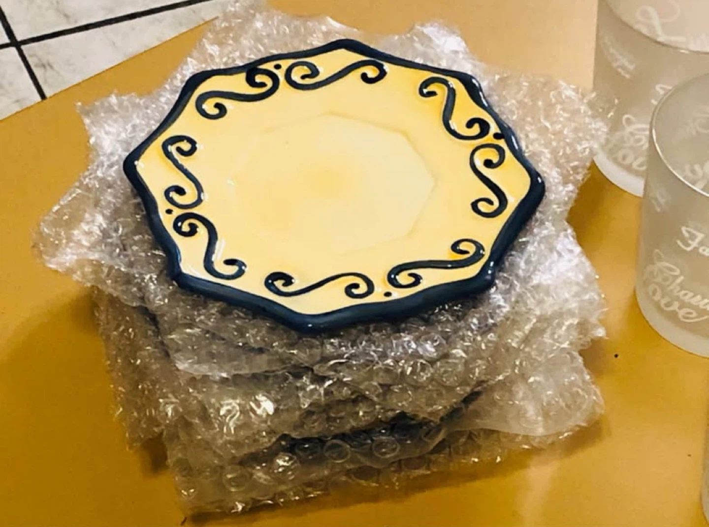 Glass/Tile Lot 🥕 - photo 5