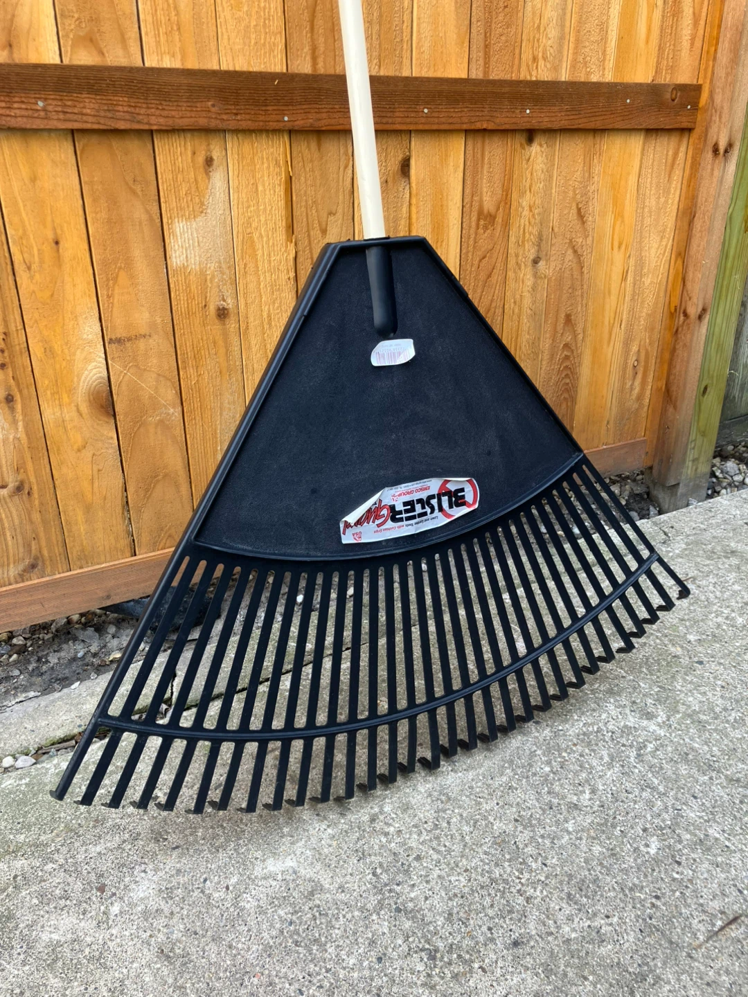 Blister Guard Oversized Rake 70” x 32” - Excellent Condition - photo 2