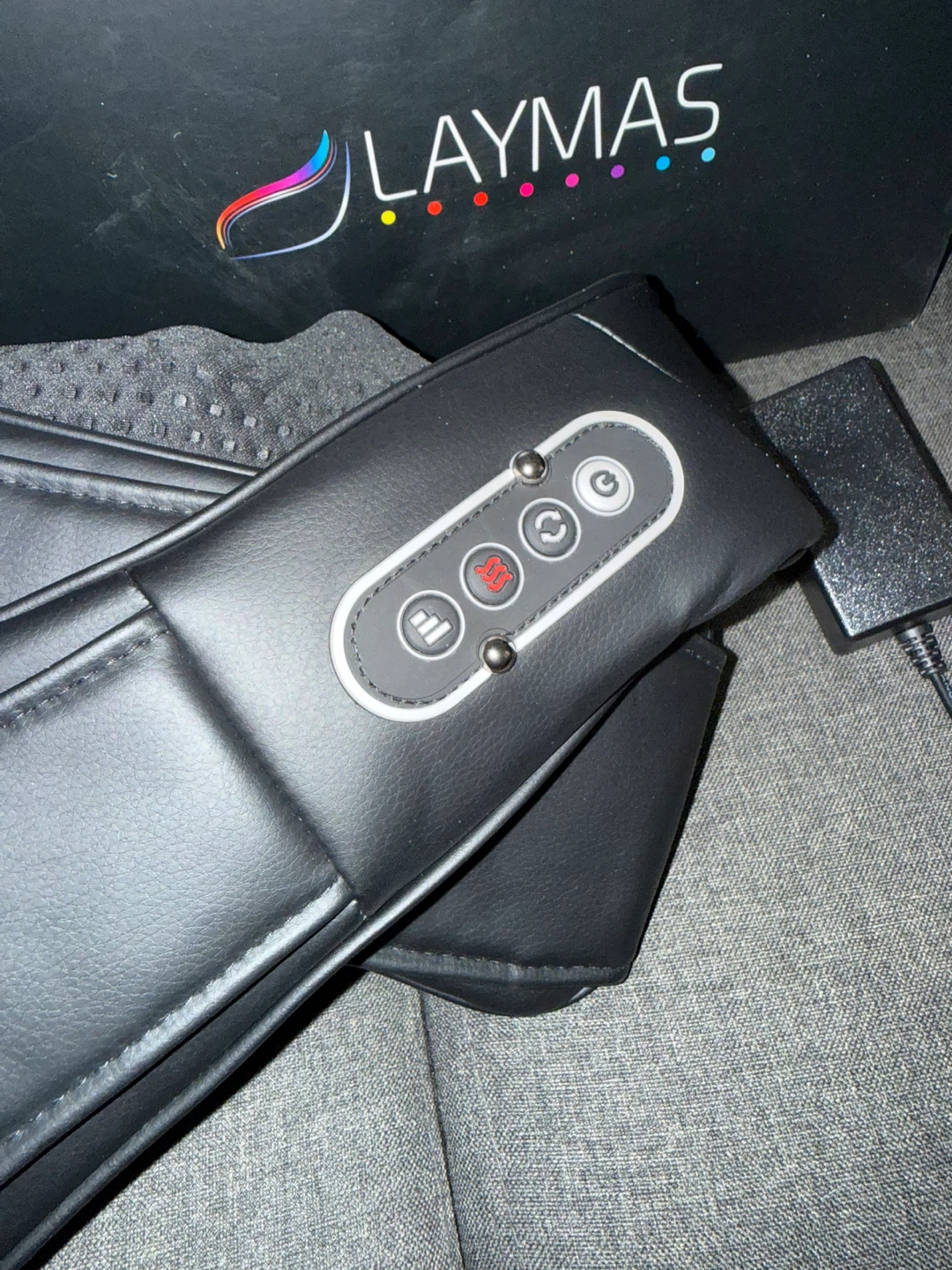 LAYMAS Neck and Shoulder Massager - photo 2