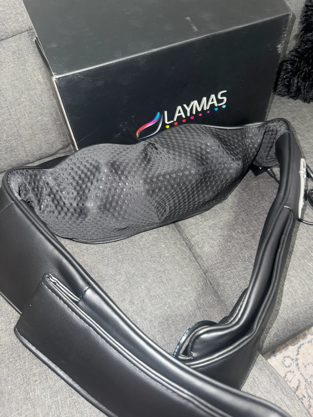 LAYMAS Neck and Shoulder Massager - photo 3