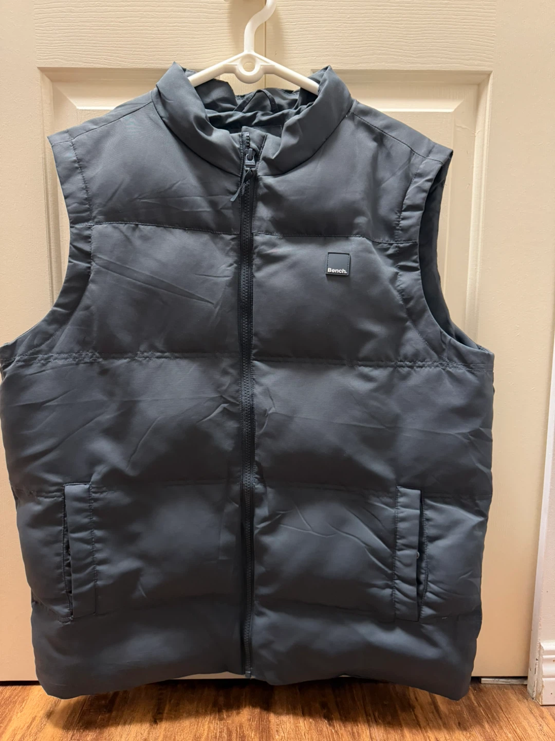 Bench Puffer Vest Size L/G