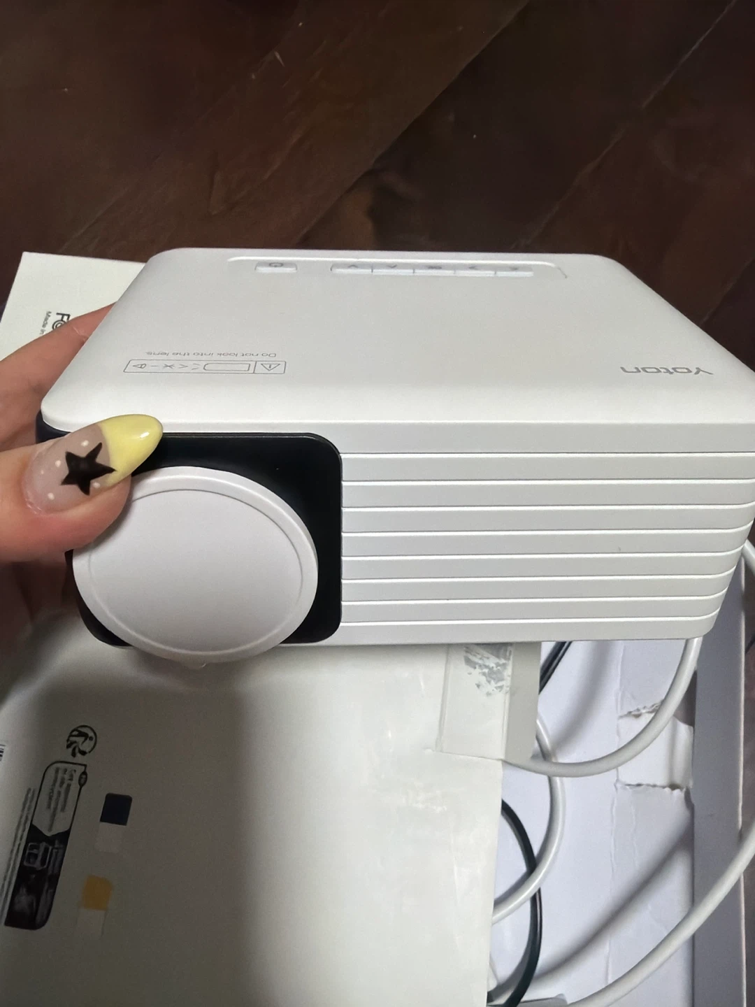 YOTON Mini Projector