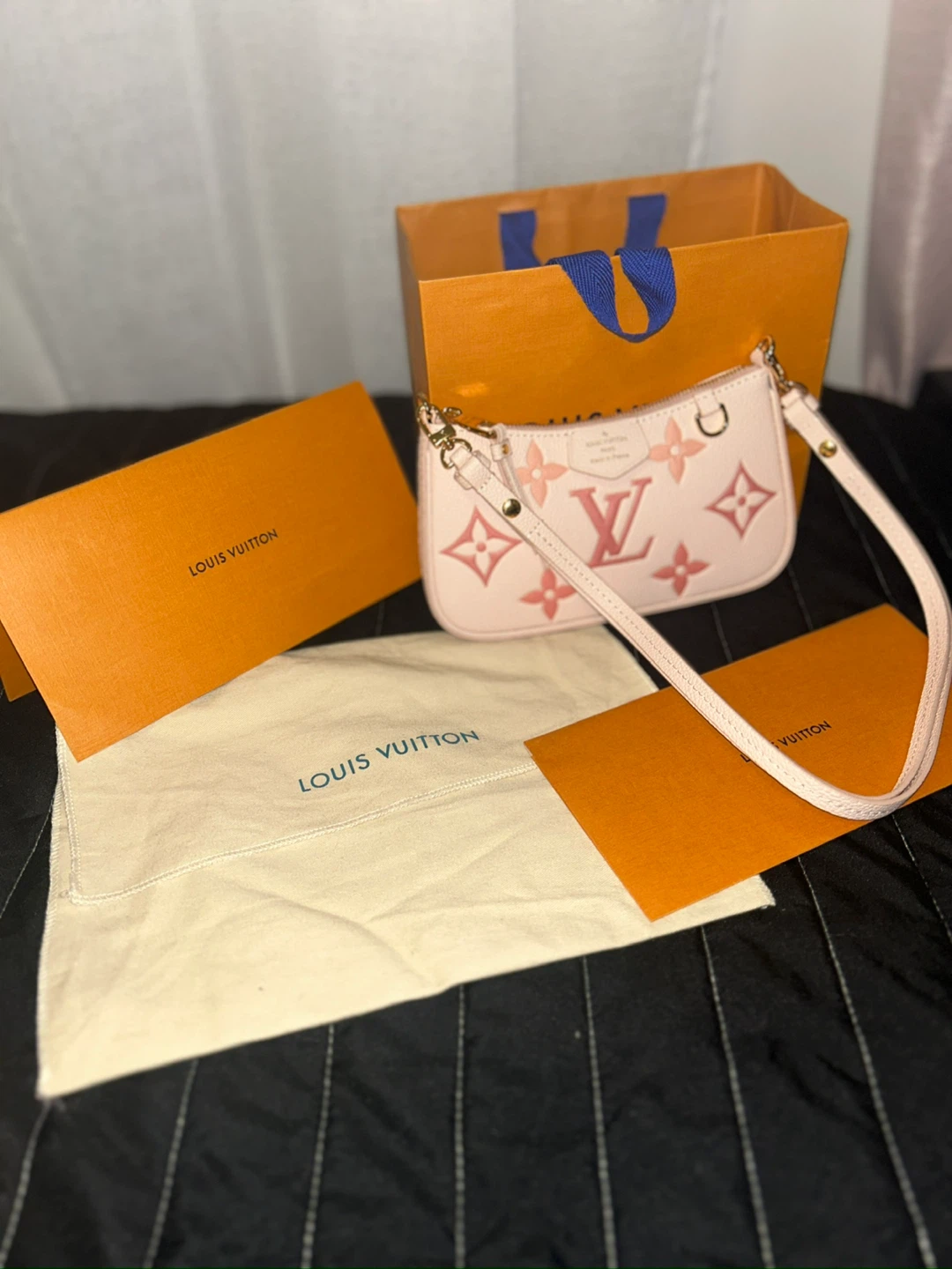 Louis Vuitton Pochette Monogram Bag - photo 2