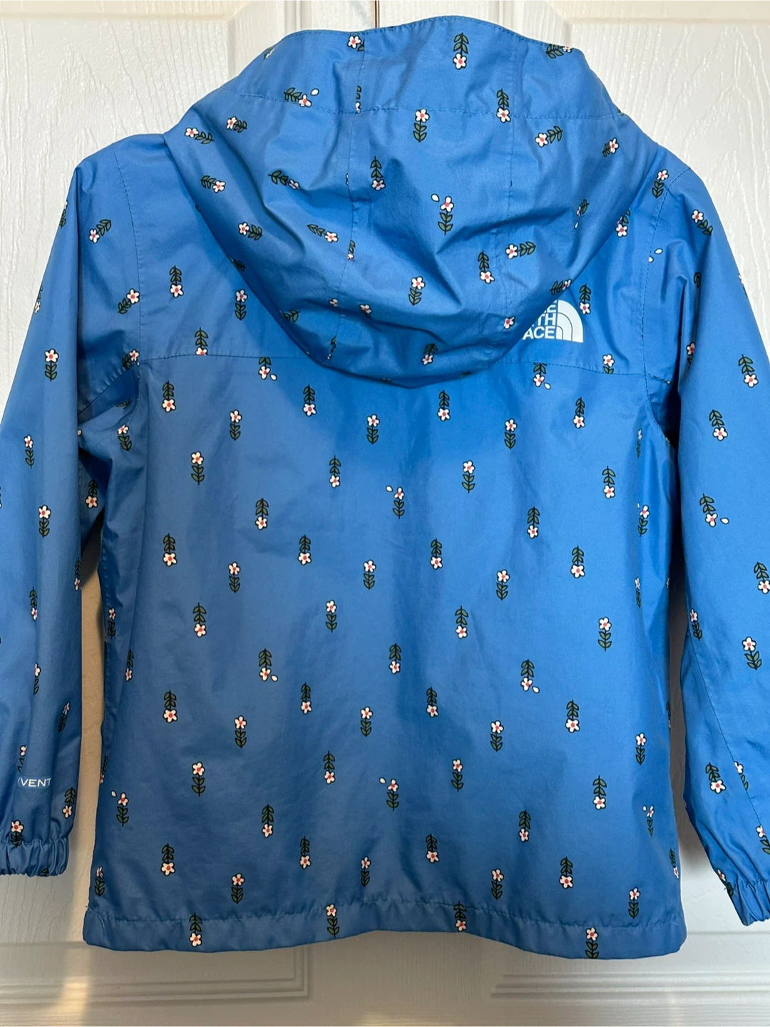 The North Face Kids' Blue Floral Rain Jacket Size 4 - photo 2