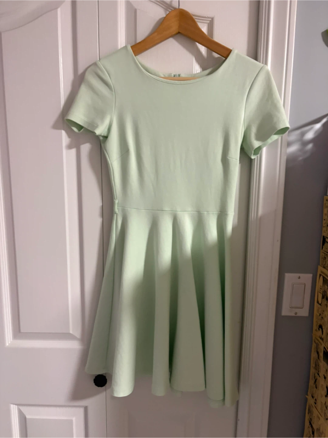 H&M Light Green Short Sleeve Fit and Flare Dress