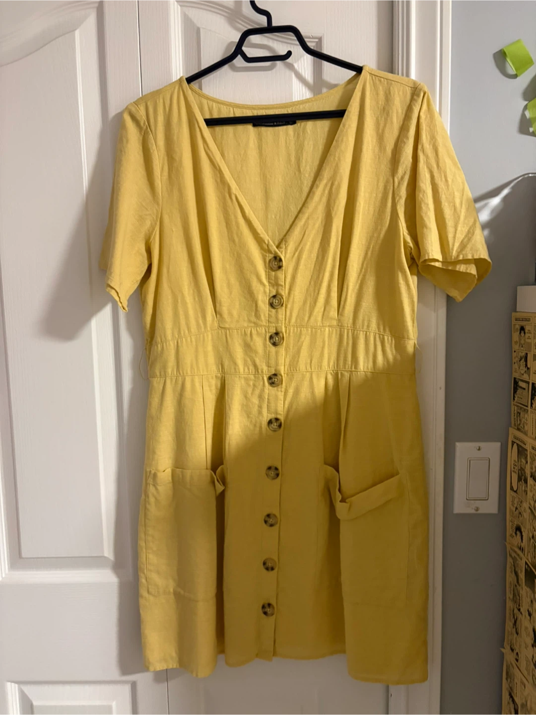 Abercrombie & Fitch Yellow Button-Up Dress Size L