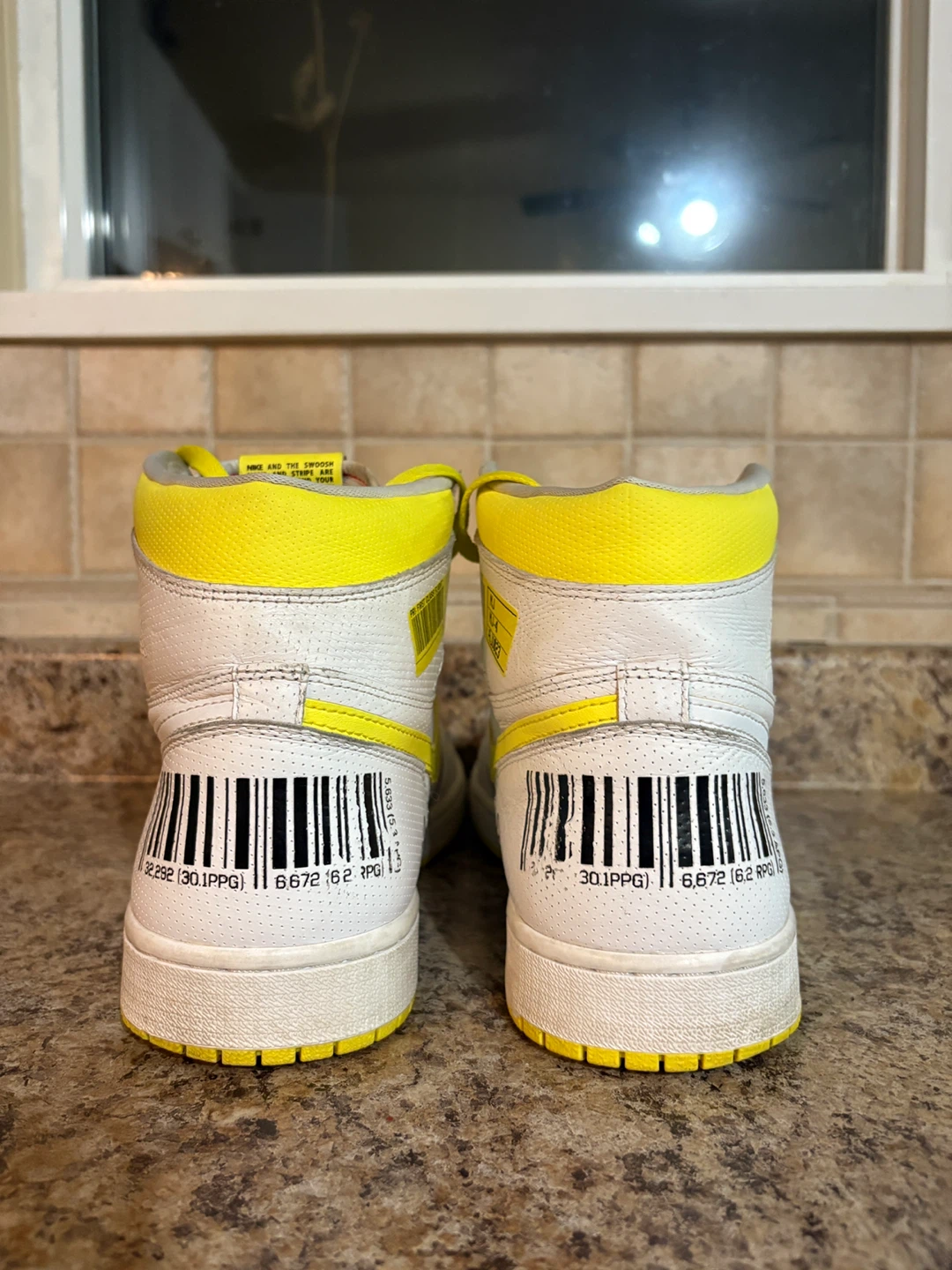 Nike Air Jordan 1 High OG Barcode Sneakers White/Yellow - photo 2