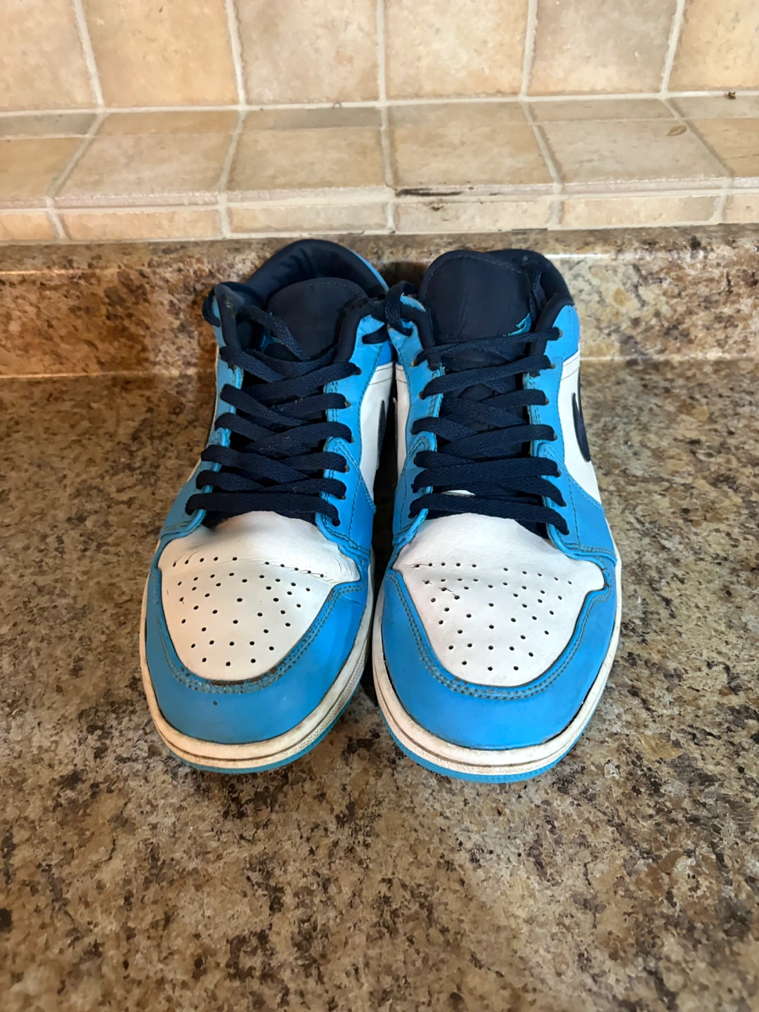 Air Jordan 1 Low SE Electric Blue - photo 4