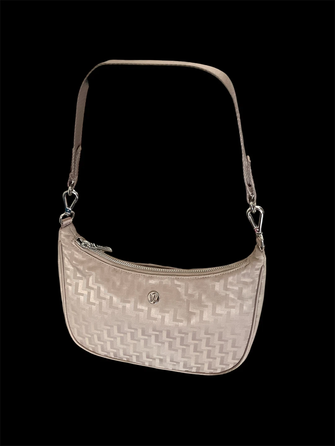 🥕 Like new Lululemon purse 3L beige/gold