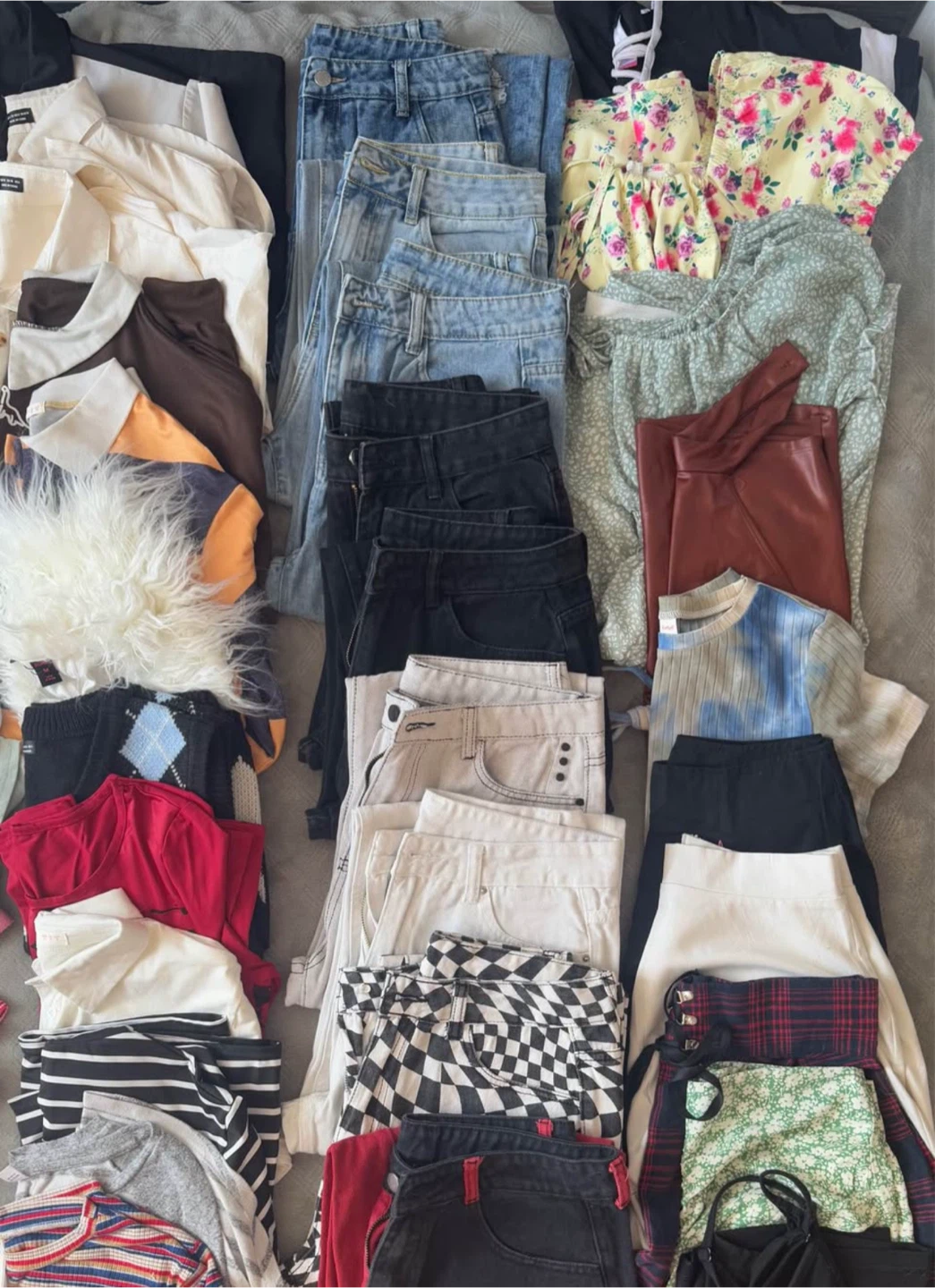 Women's Name Brand Clothing Lot - photo 3