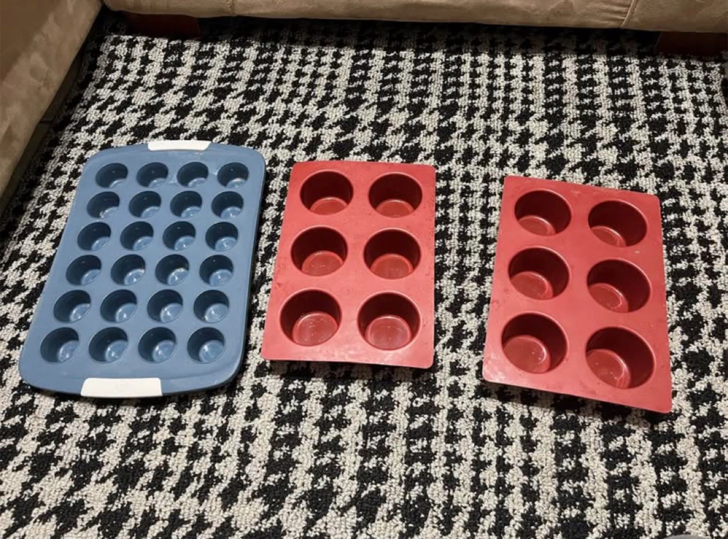 muffin pans in great condition