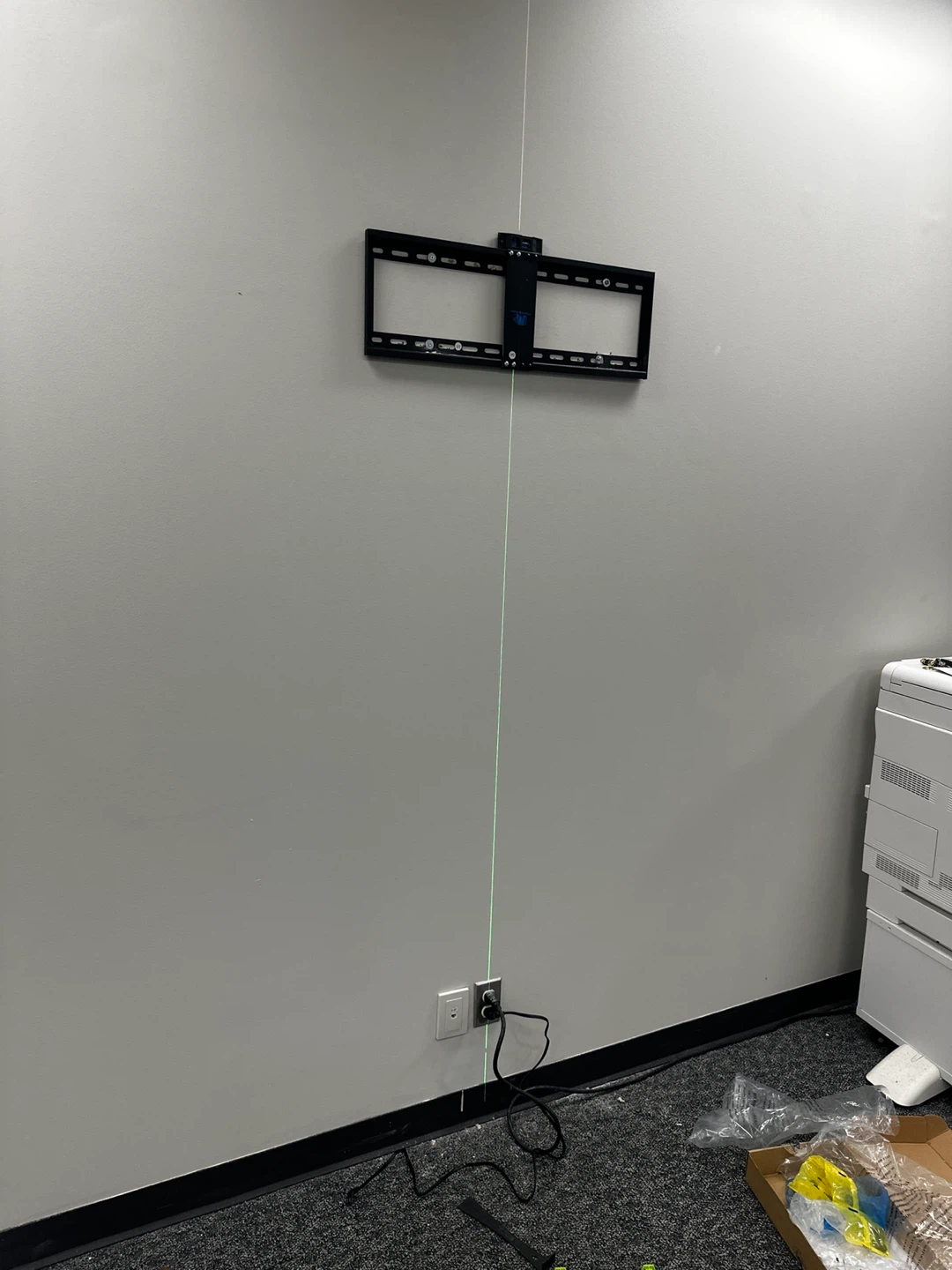 TV Wall Mount Bracket - photo 2
