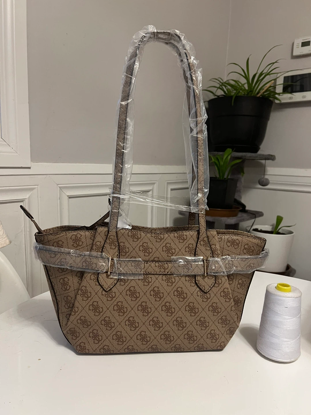 Brand new Guess Tote Bag - Brown - photo 3