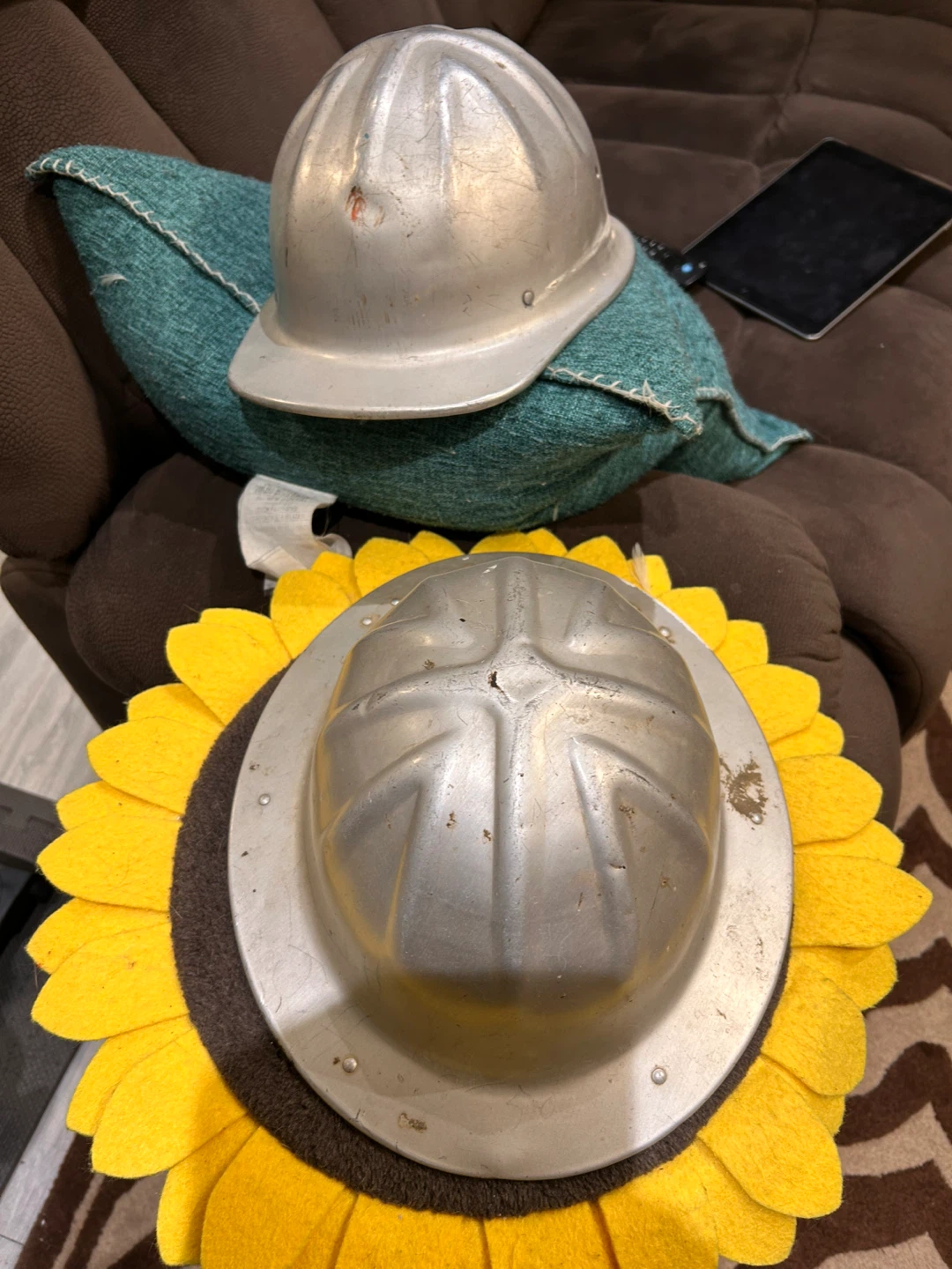 Metal hard hats antique all aluminum hats - photo 4
