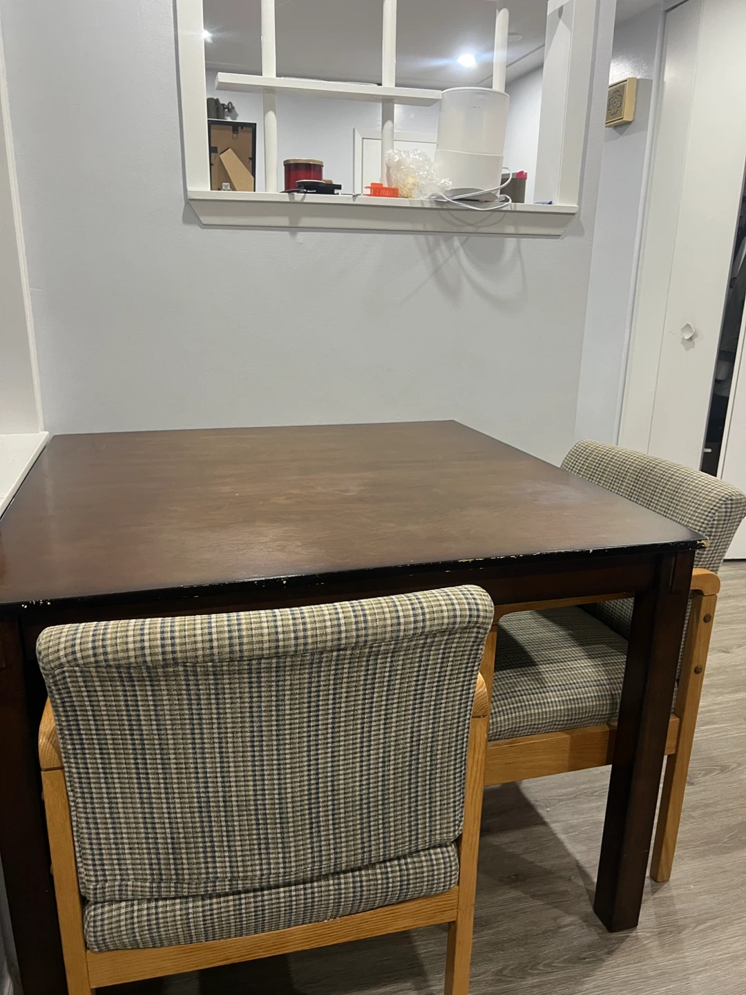 Dining Table with Upholstered Chairs - photo 2
