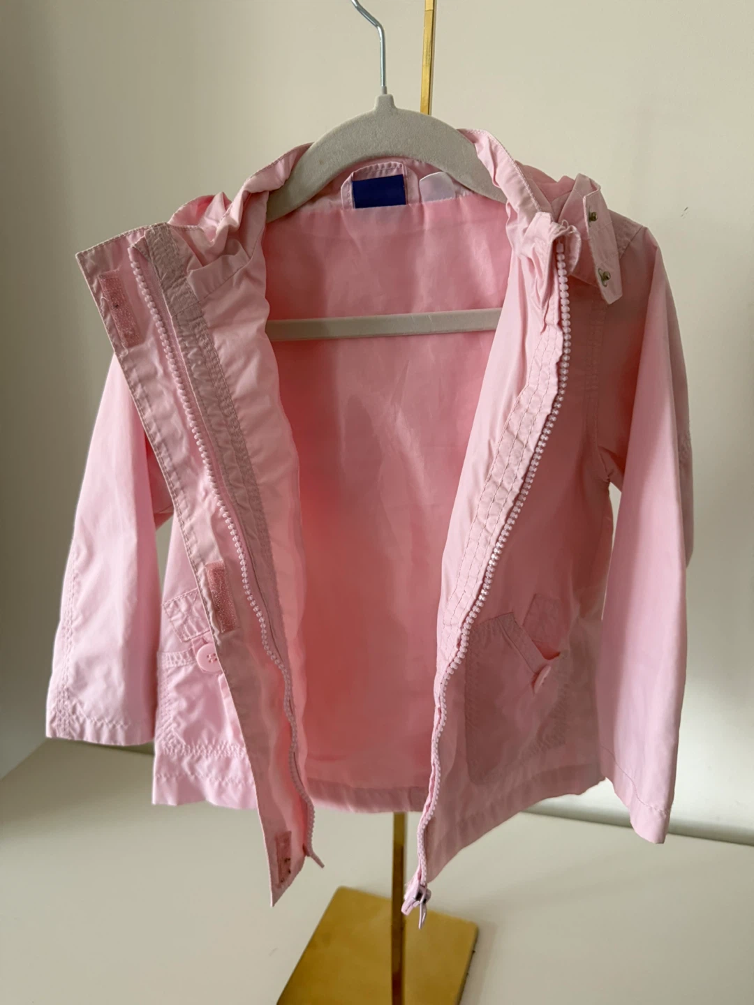 Pink hooded rain jacket - girls - baby / toddler - photo 3