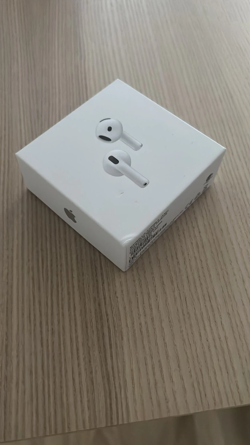 Apple AirPods 4 with ANC - photo 5