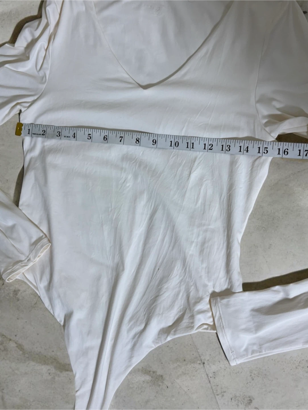 Cream Long Sleeve V-Neck Bodysuit - photo 4