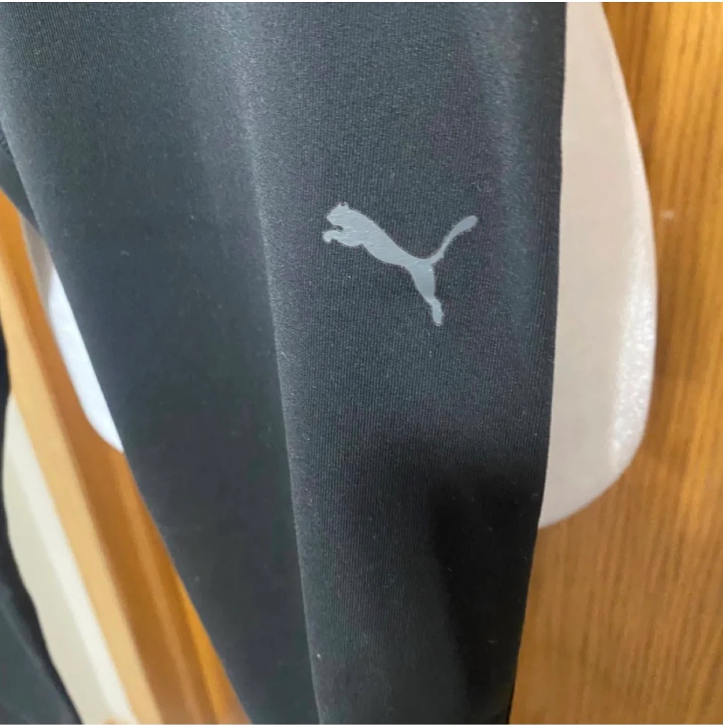 Puma hood workout top with pocket in front - photo 2