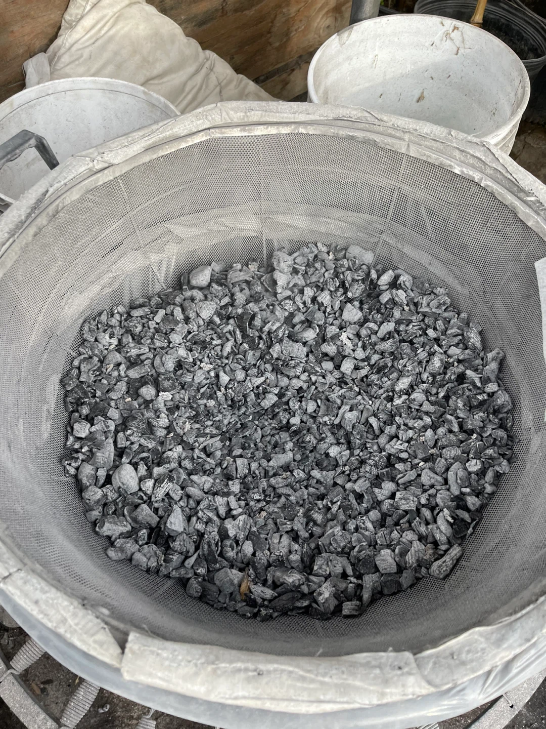Horticultural Charcoal - photo 2