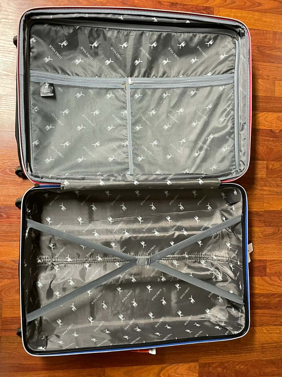 28-inch Large Suitcase (Blue) - photo 4