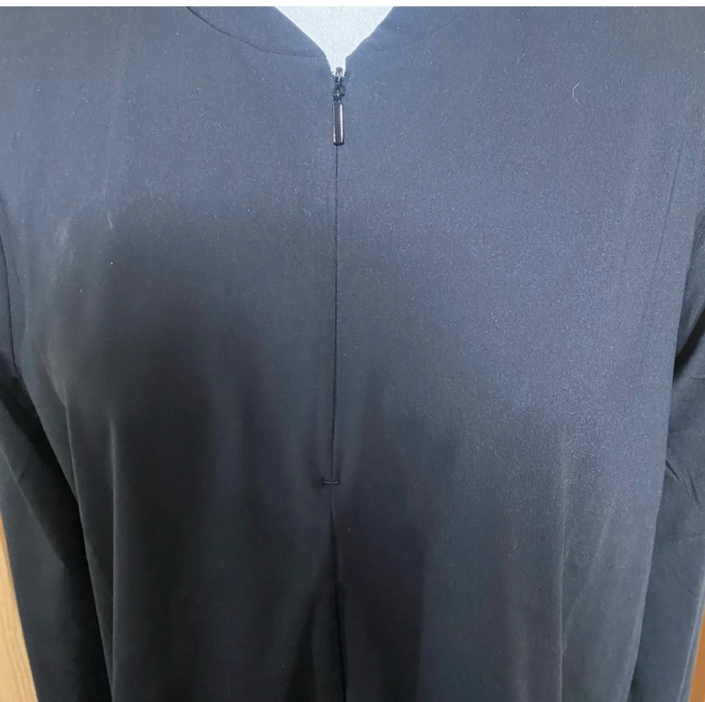 Black Long Sleeve Workout Top - photo 2
