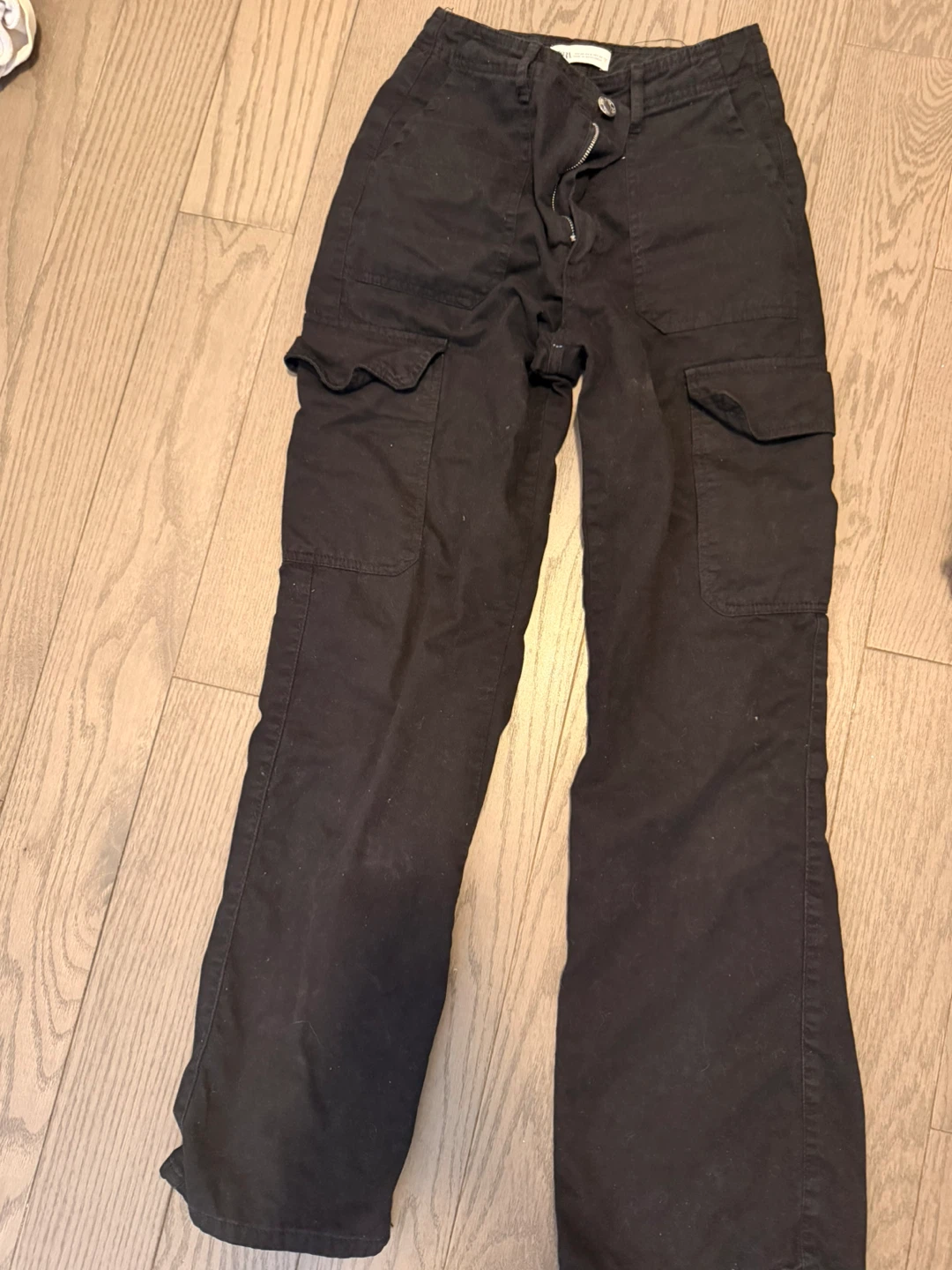 Zara Black Cargo Pants - Size 0 (EUR 32)