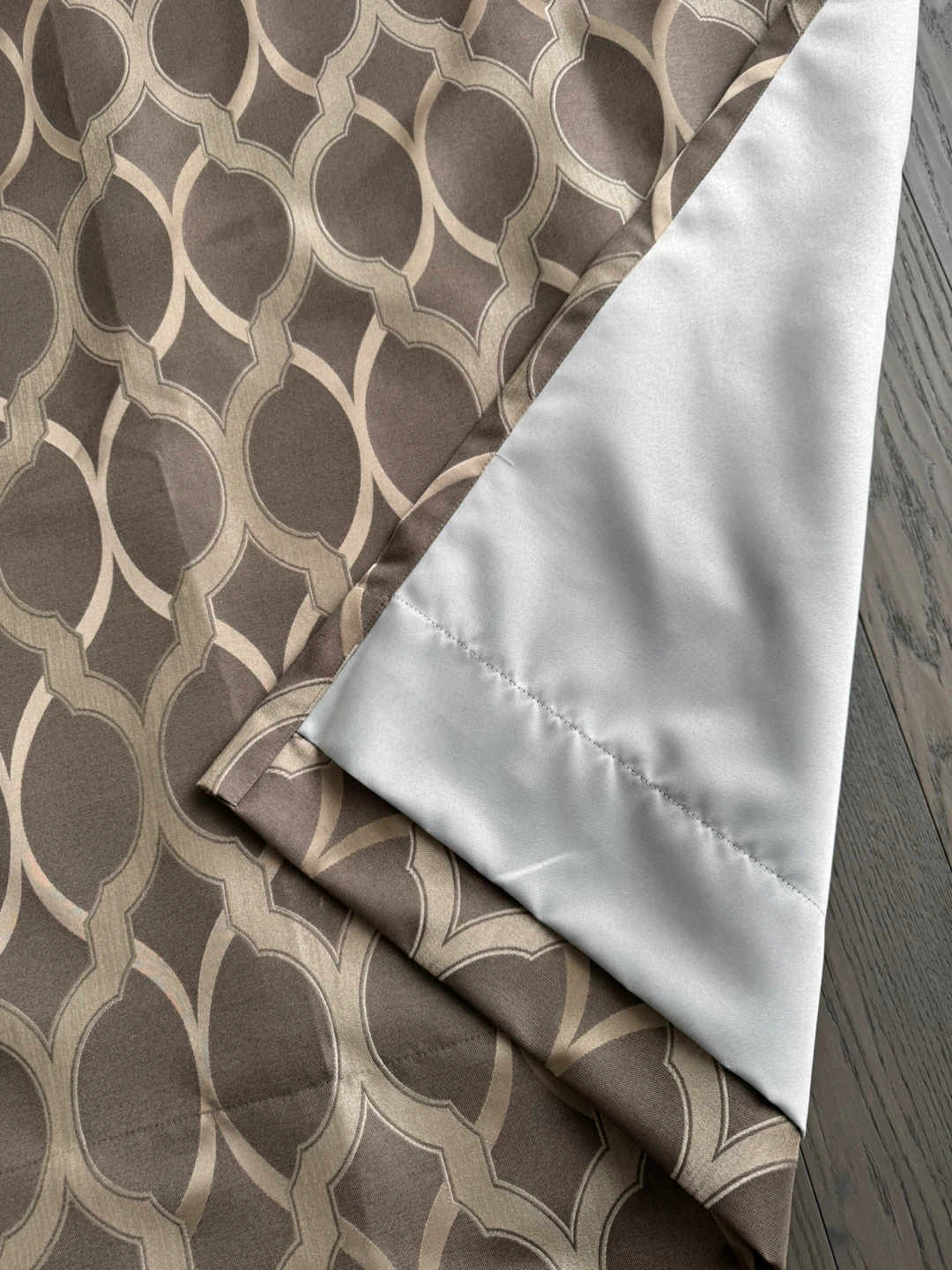 Two Grey Geometric Pattern Curtains - photo 3