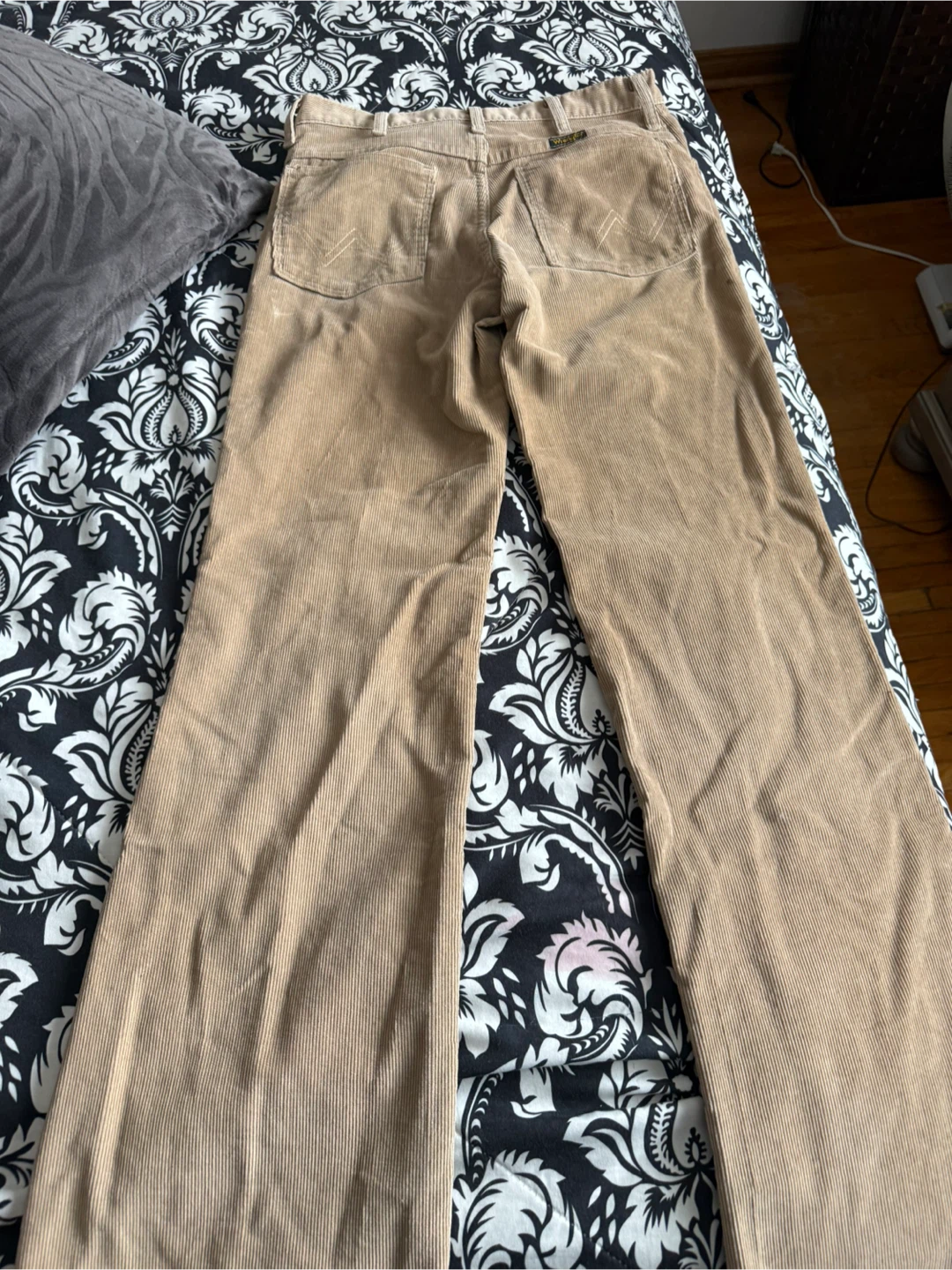 Wrangler Mens Corduroy Pants Vintage1970’s- Tan, Size Medium