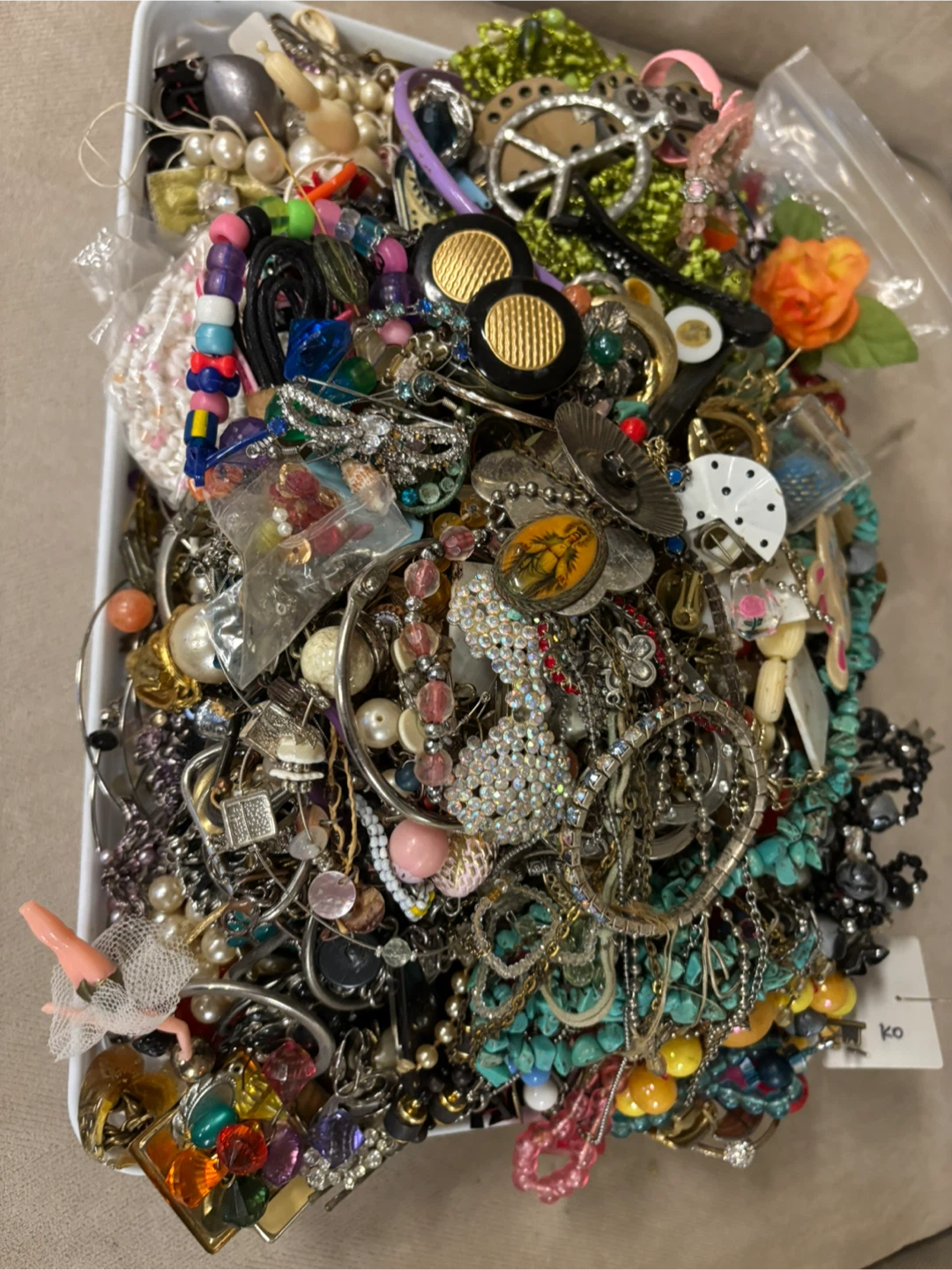 Scrap jewelry for crafts
