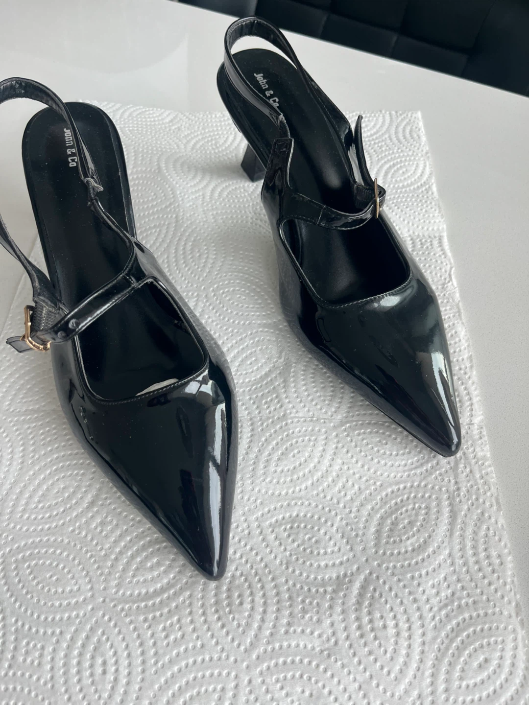 John & Co Black Patent Slingback Heels - Size 40 - photo 2