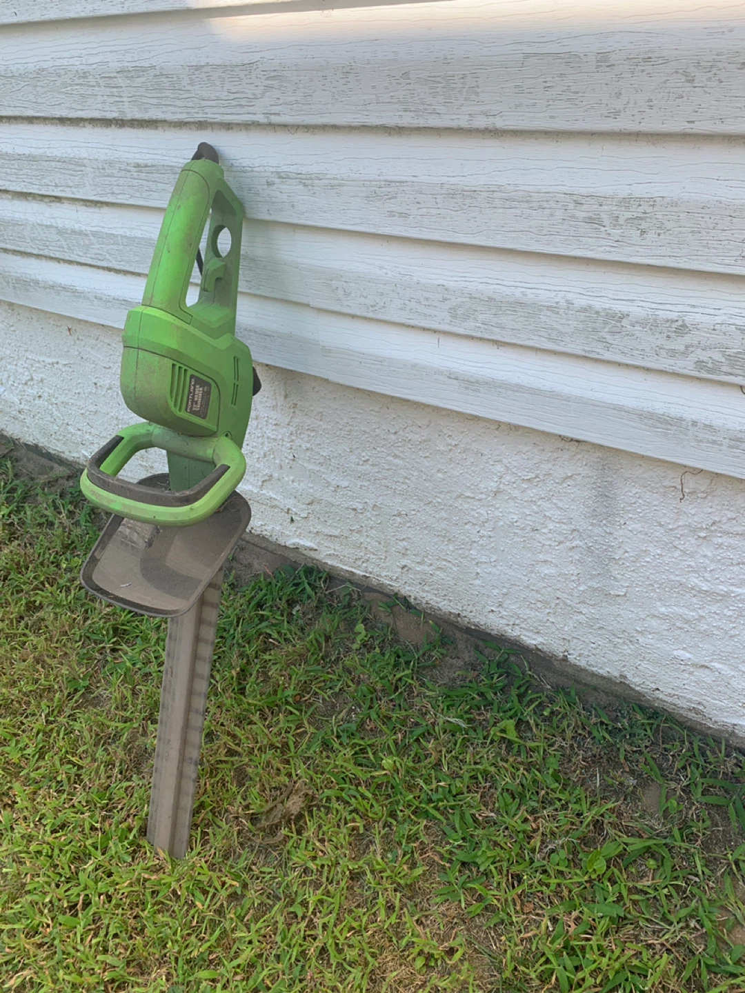 🥕 Green Electric Hedge Trimmer