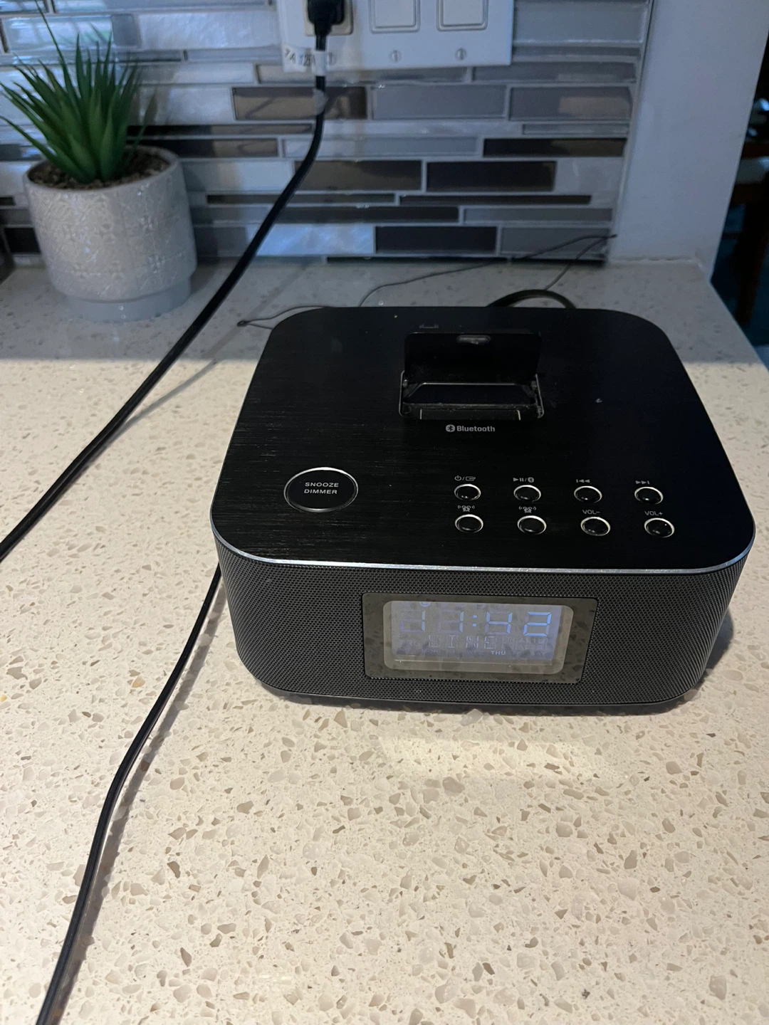 Blackweb Clock Radio with Bluetooth and Remote