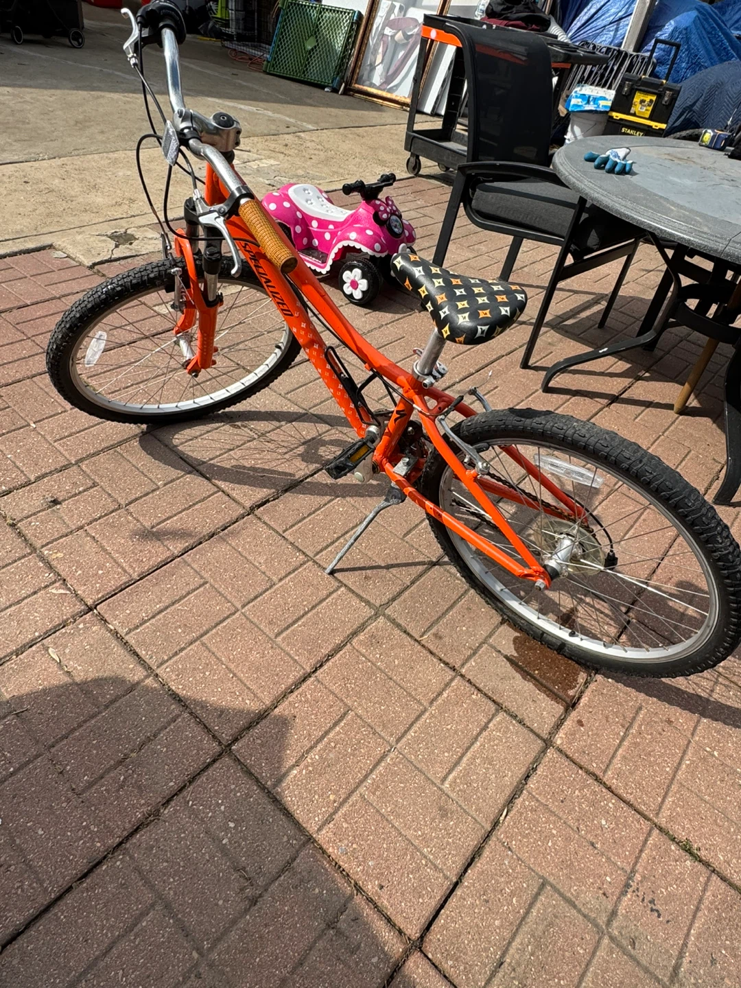 Specialized Hotrock Kids' Bike - Orange