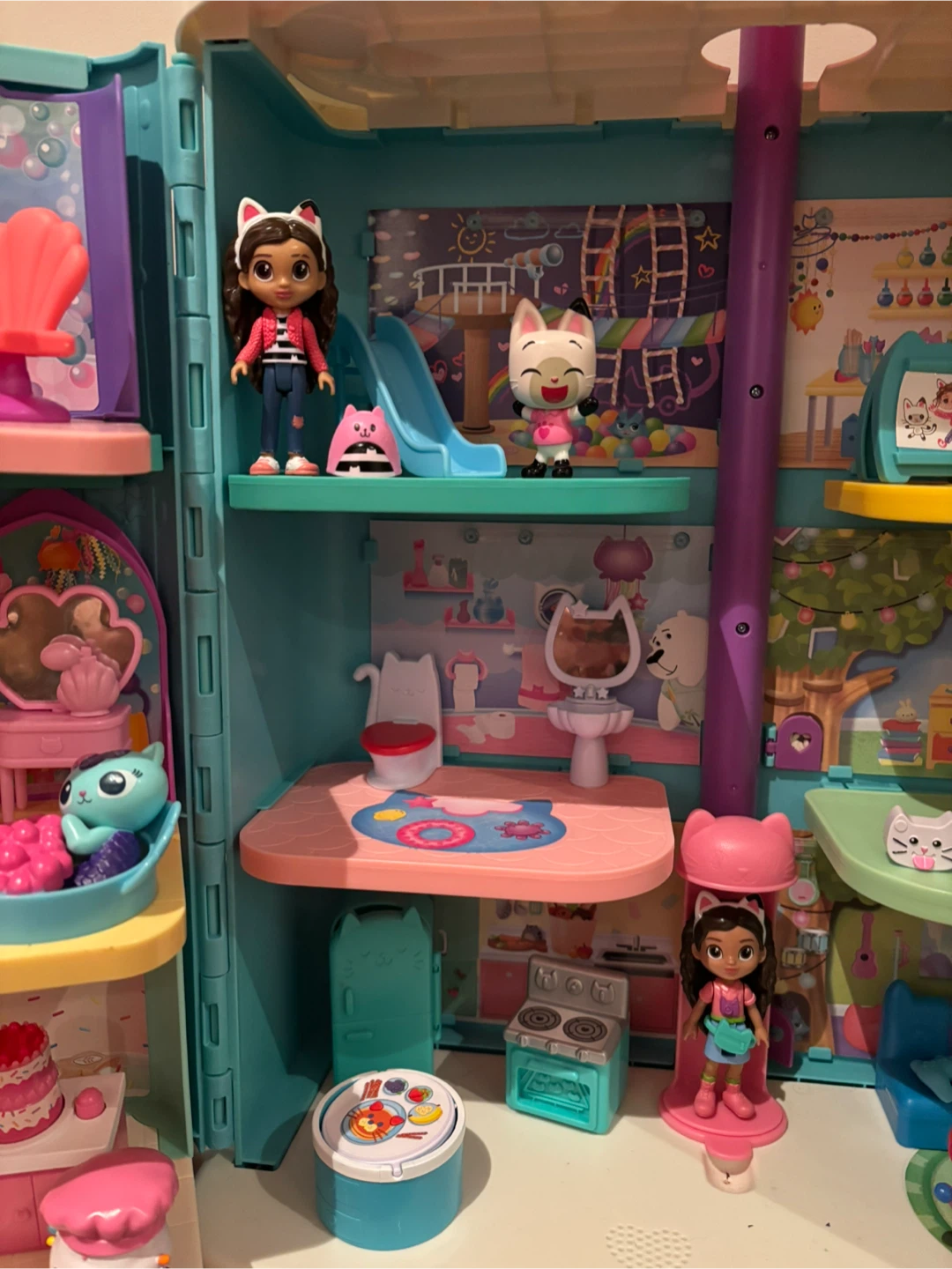 Gabby’s Dollhouse with Rooms - photo 5