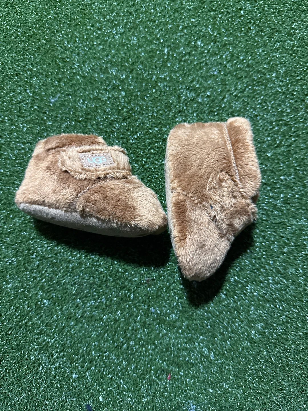 Toddler UGG Booties Size 2 - photo 2