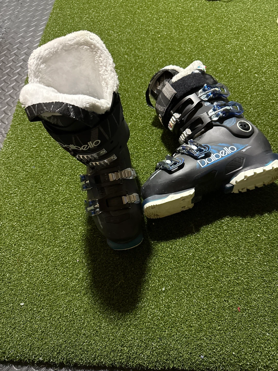 Dalbello Ski Boots - photo 3